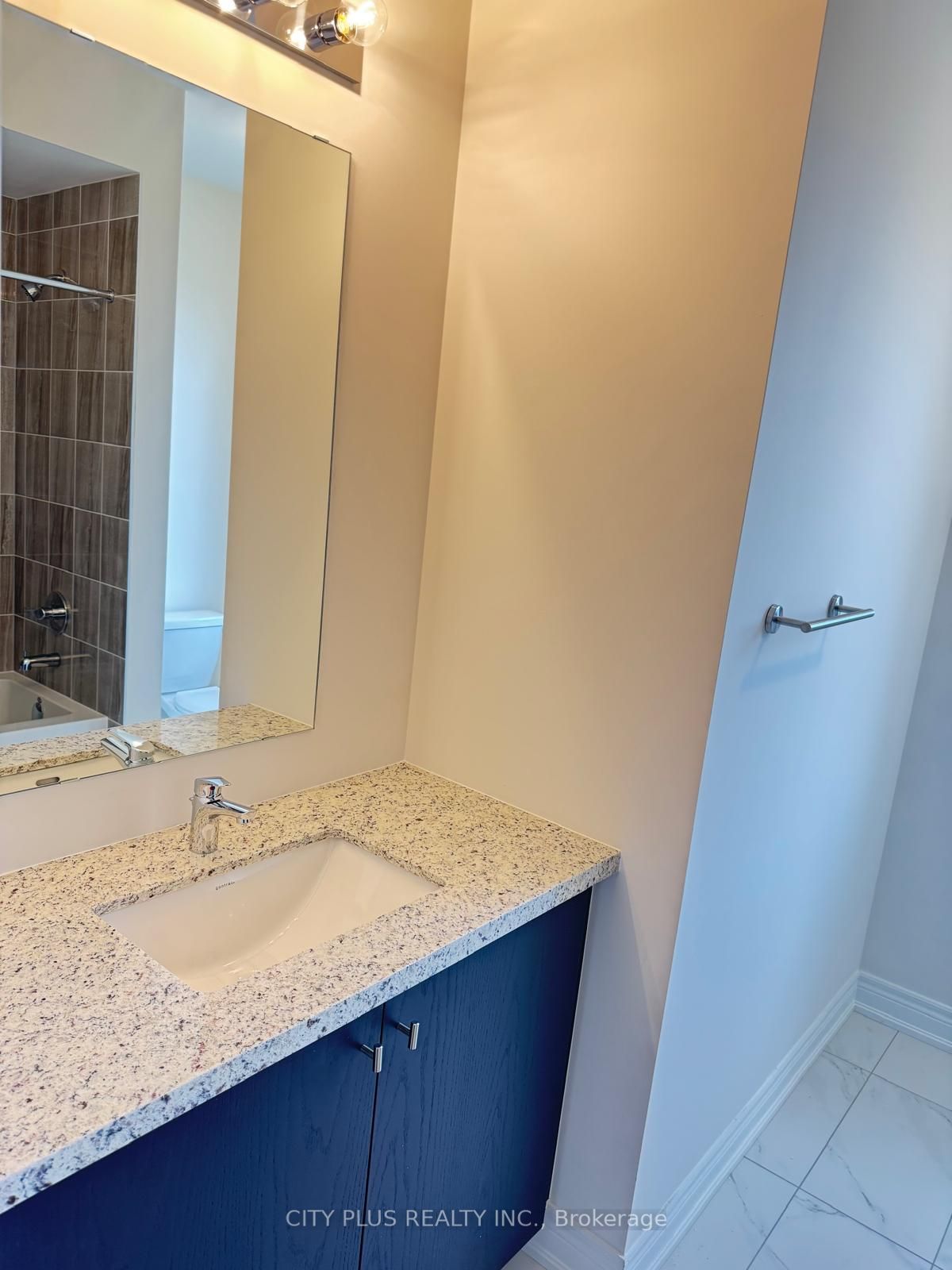 MLS #N12456951 image #30