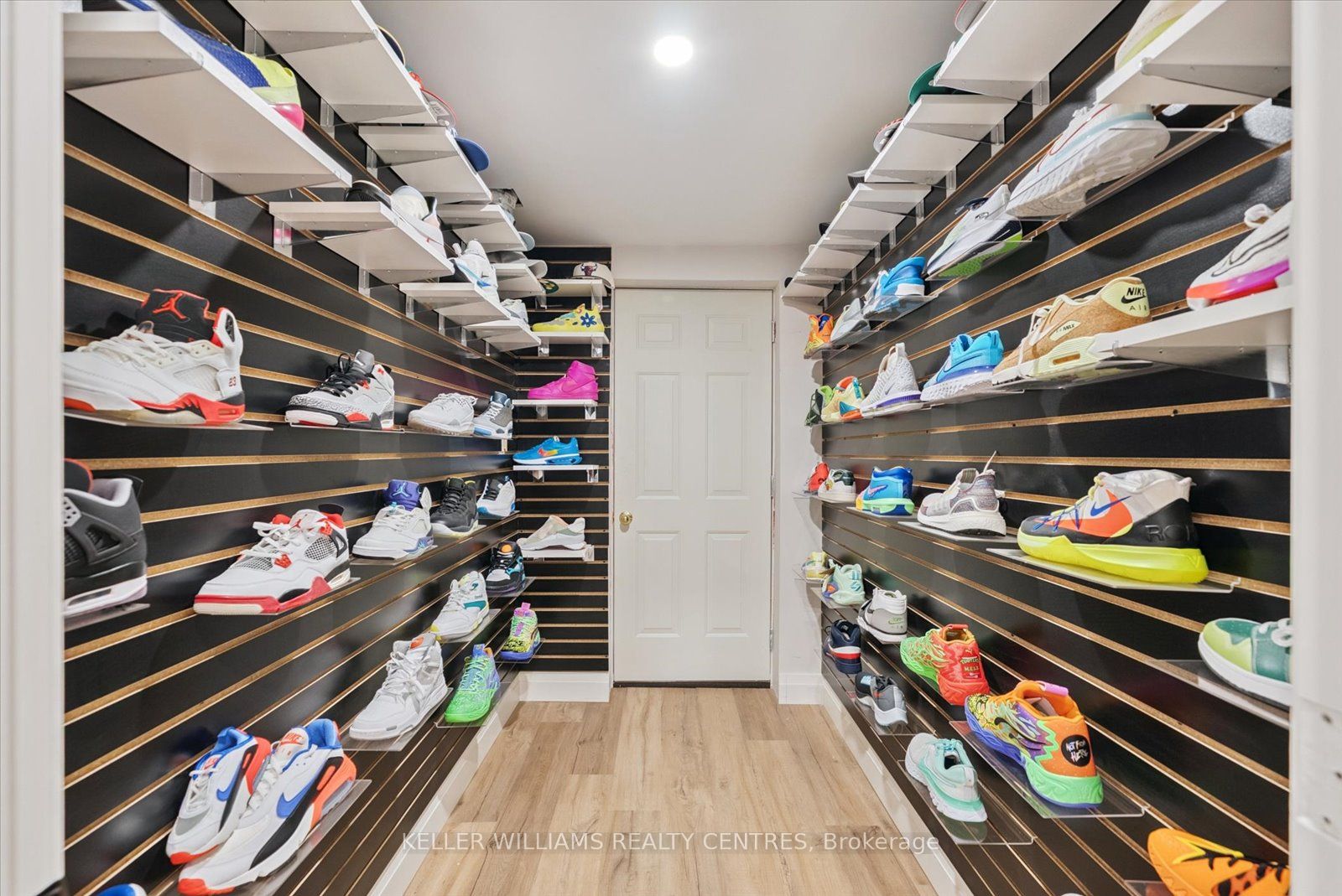 MLS #N12457631 image #36