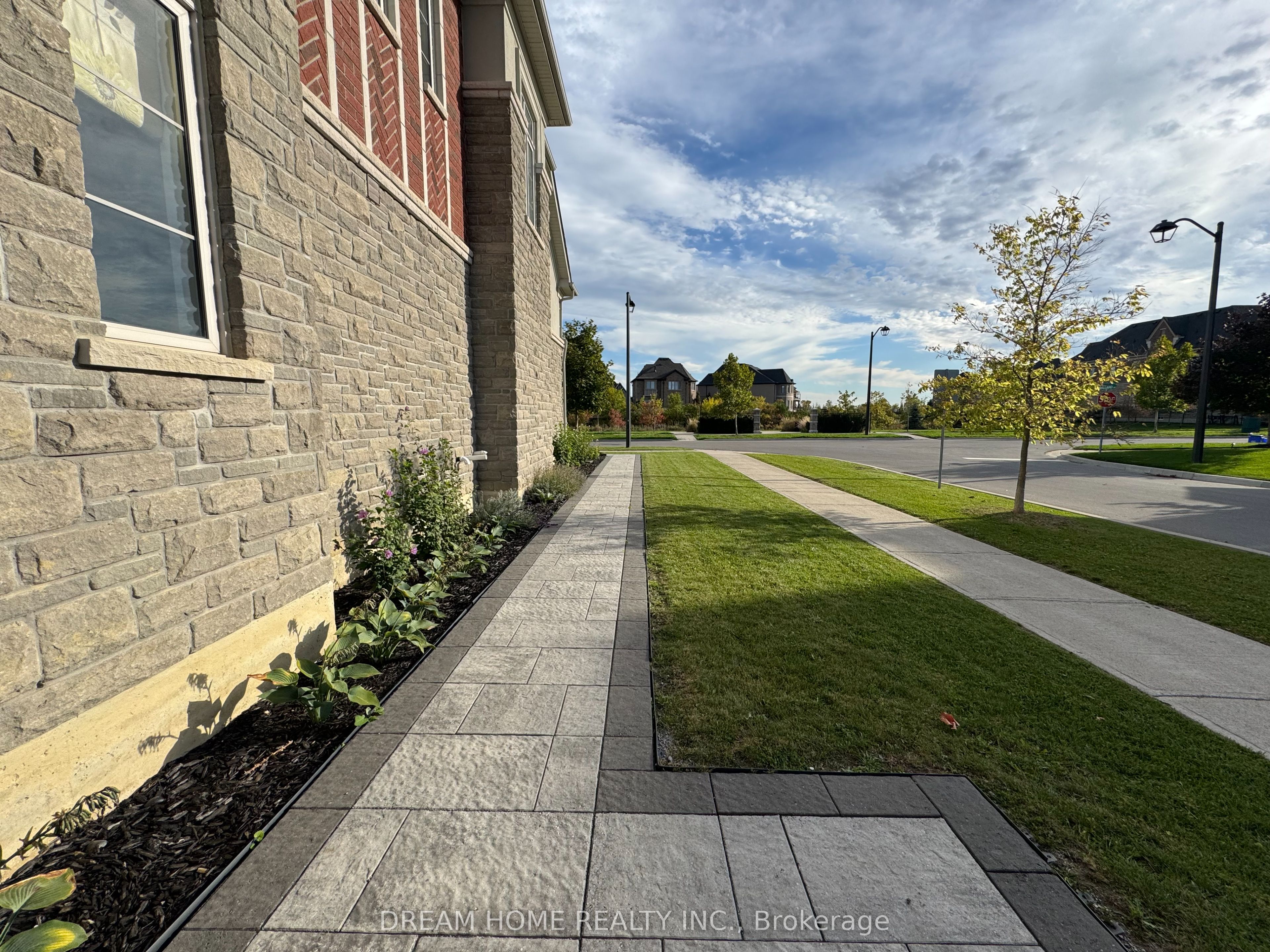 MLS #N12458084 image #21