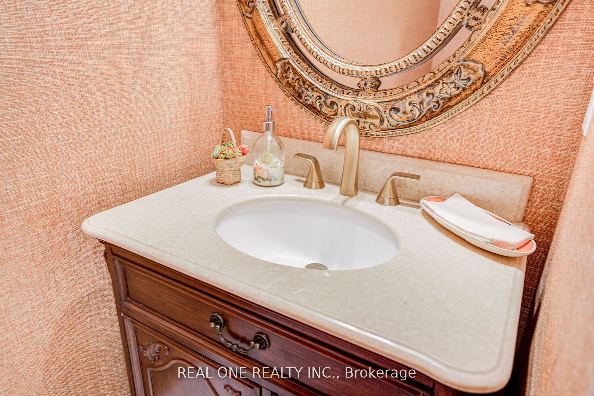 MLS #N12460248 image #17