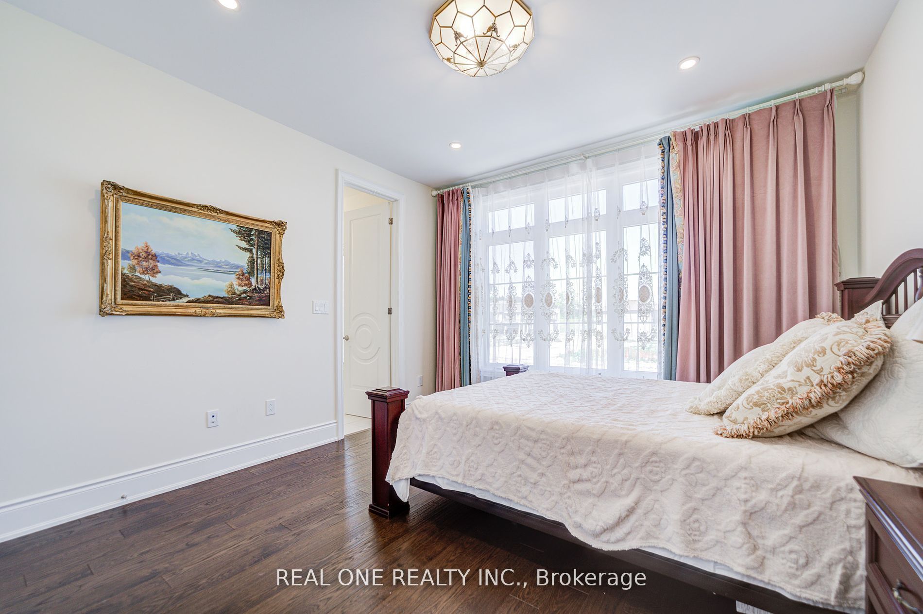 MLS #N12460248 image #31