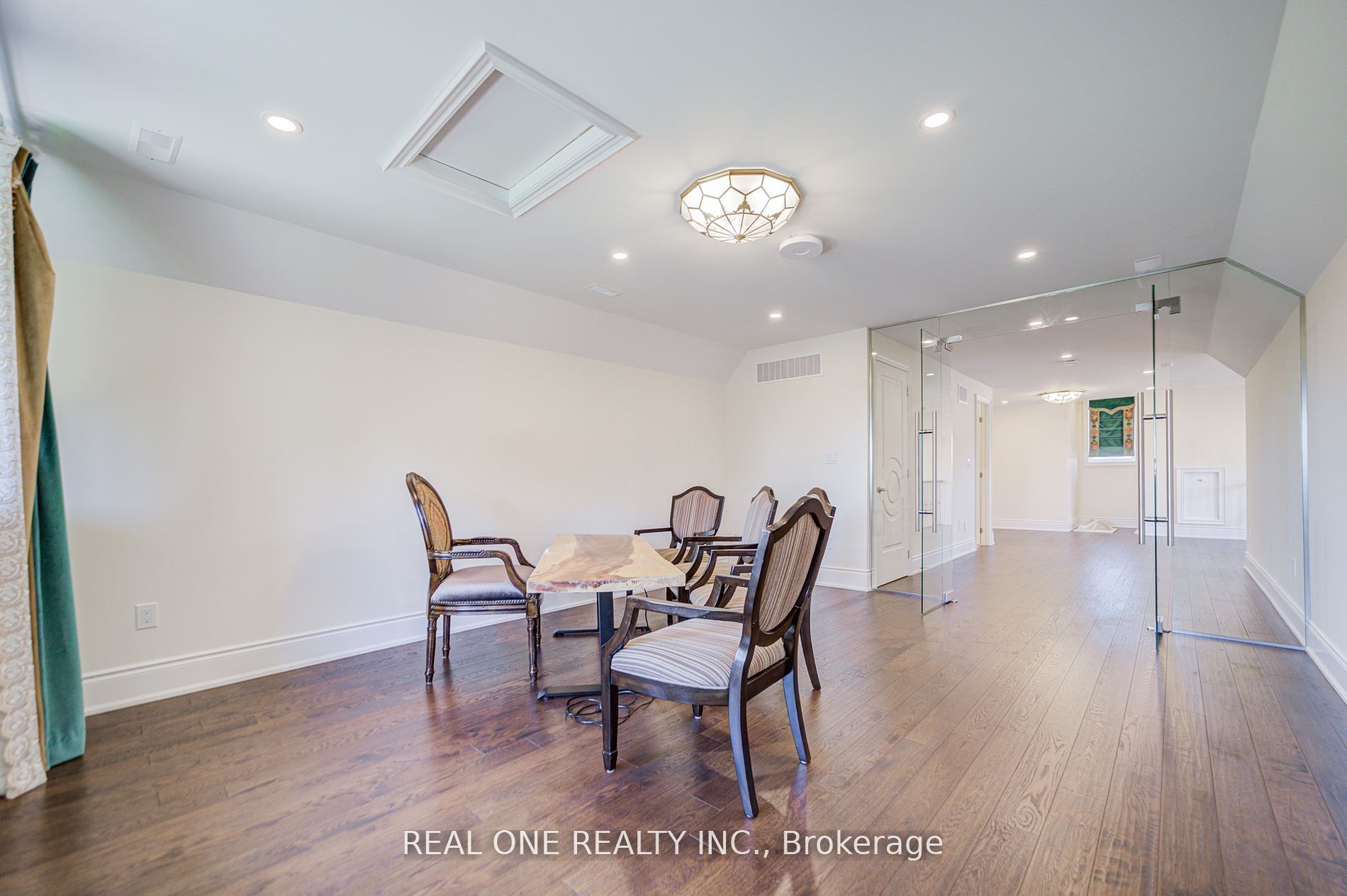 MLS #N12460248 image #37