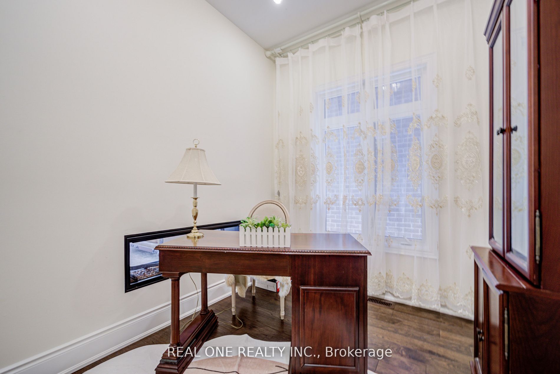 MLS #N12460248 image #8