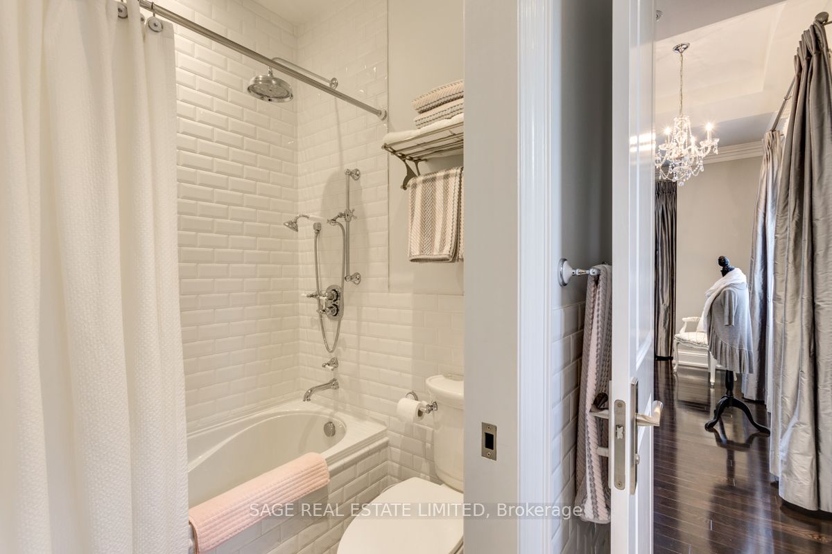 MLS #N12462166 image #33