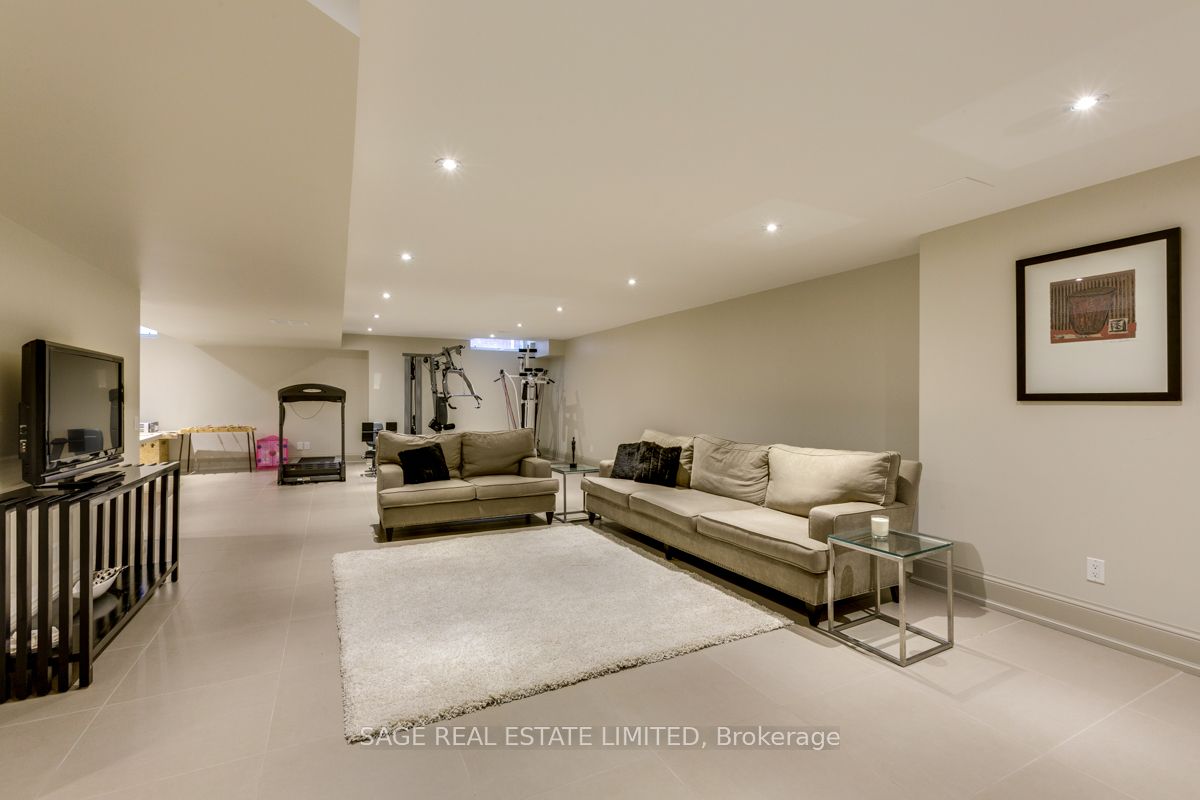 MLS #N12462166 image #35