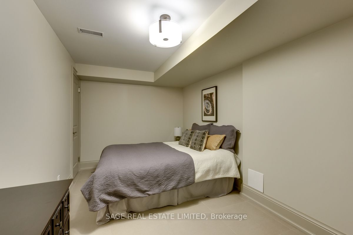 MLS #N12462166 image #38