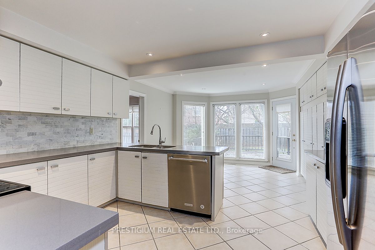 MLS #N12466438 image #16