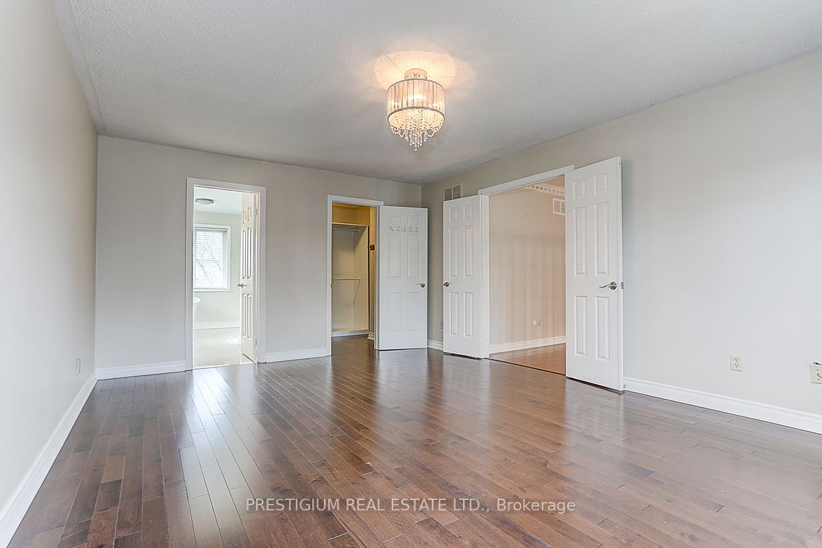 MLS #N12466438 image #25