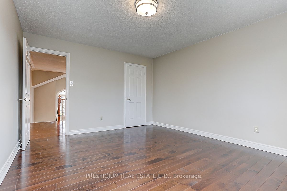 MLS #N12466438 image #33