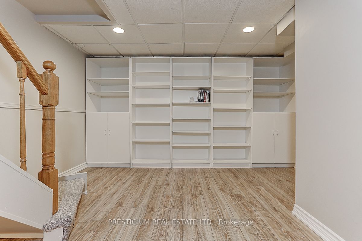 MLS #N12466438 image #40