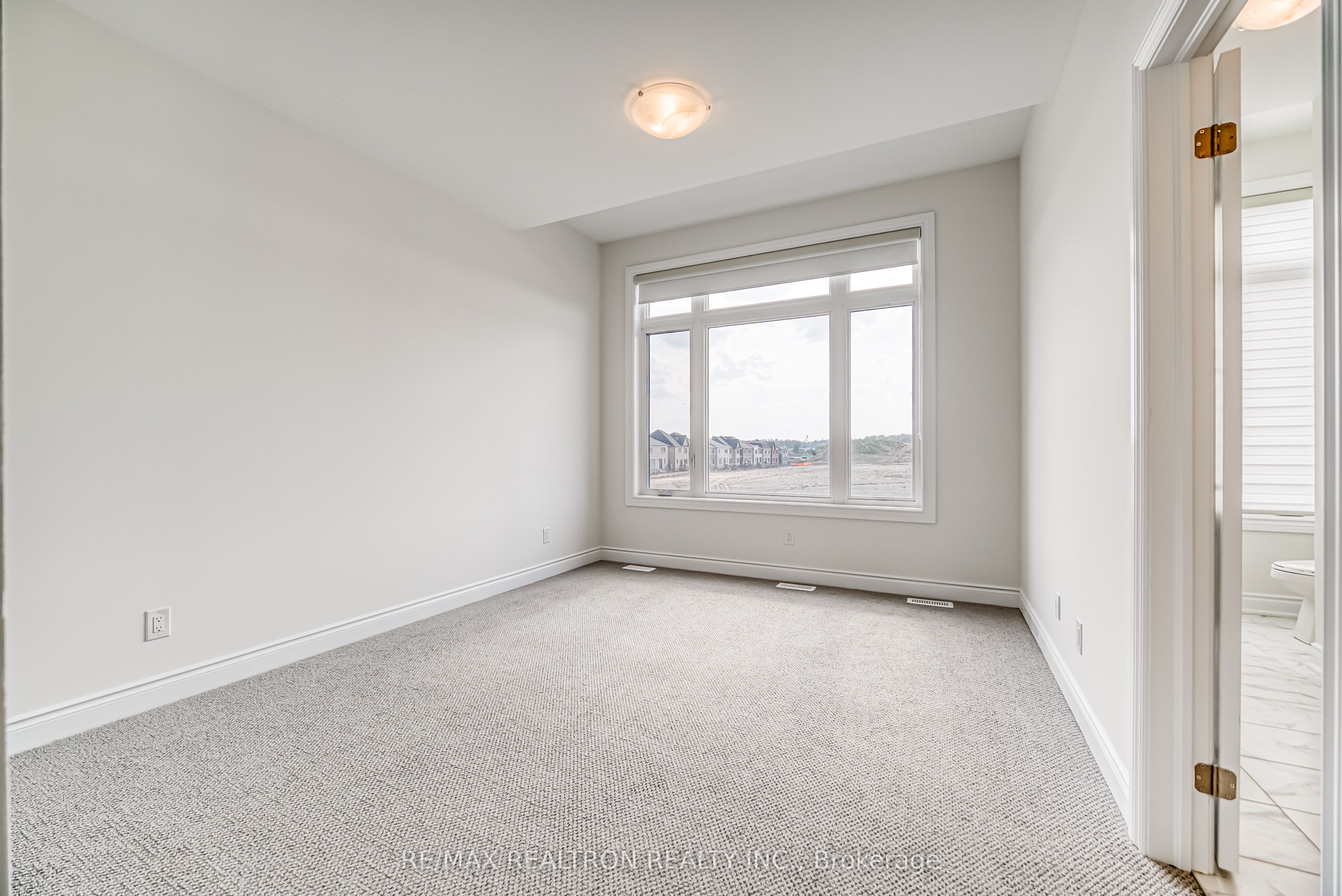 MLS #N12466879 image #31