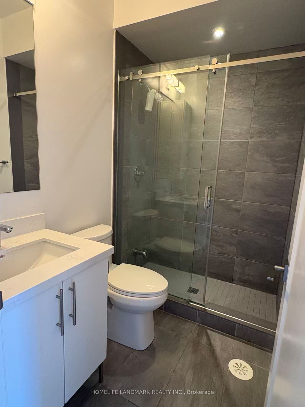 MLS #N12470554 image #12