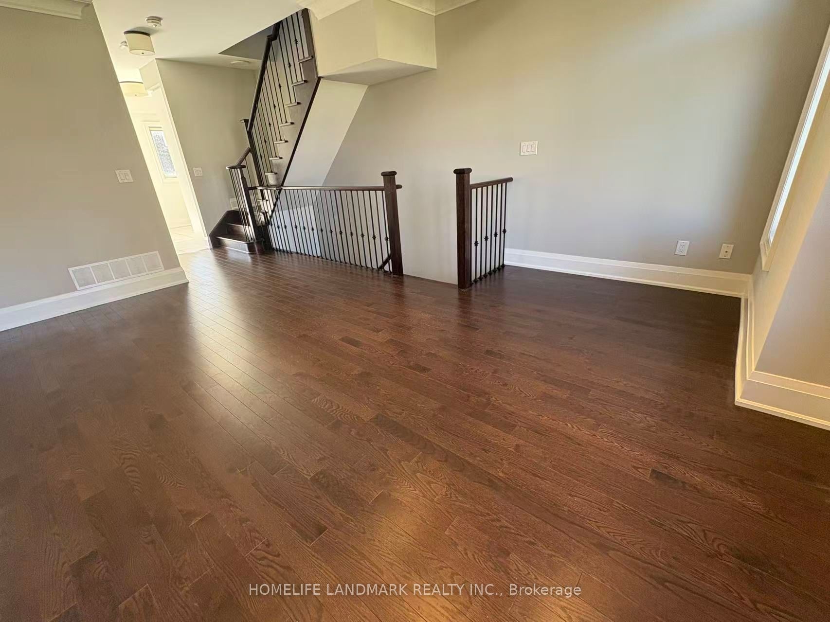 MLS #N12470554 image #16