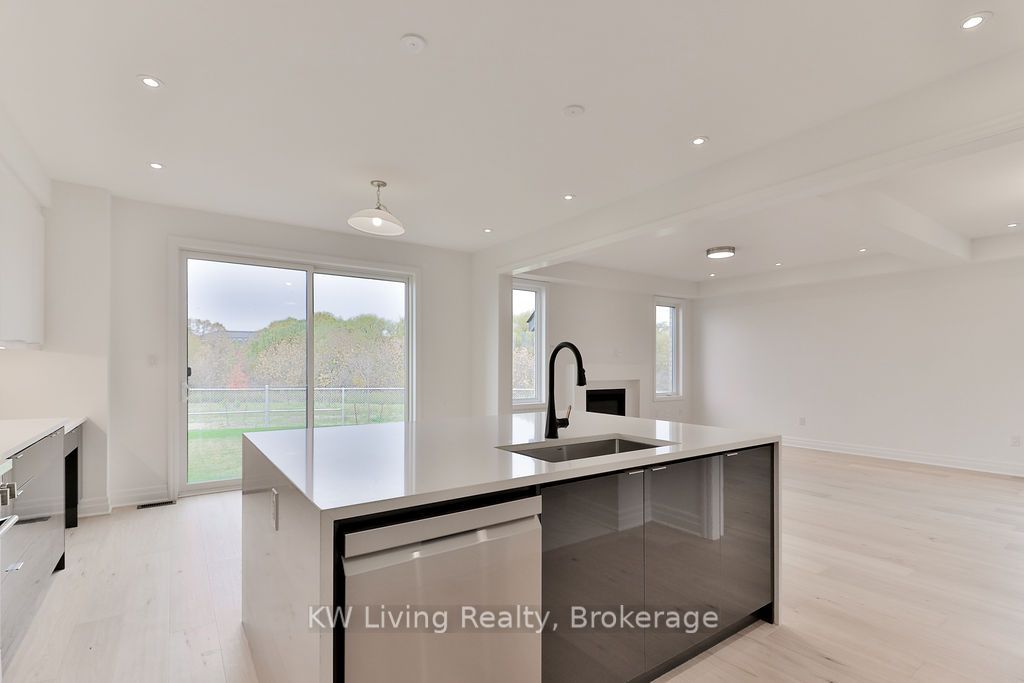 MLS #N12470765 image #12