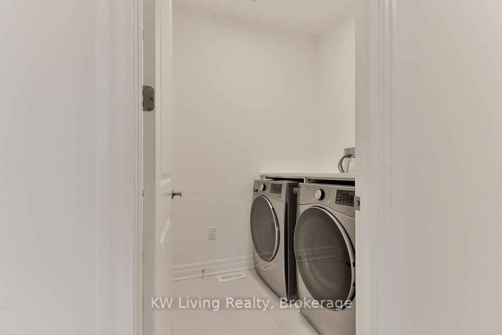 MLS #N12470765 image #36