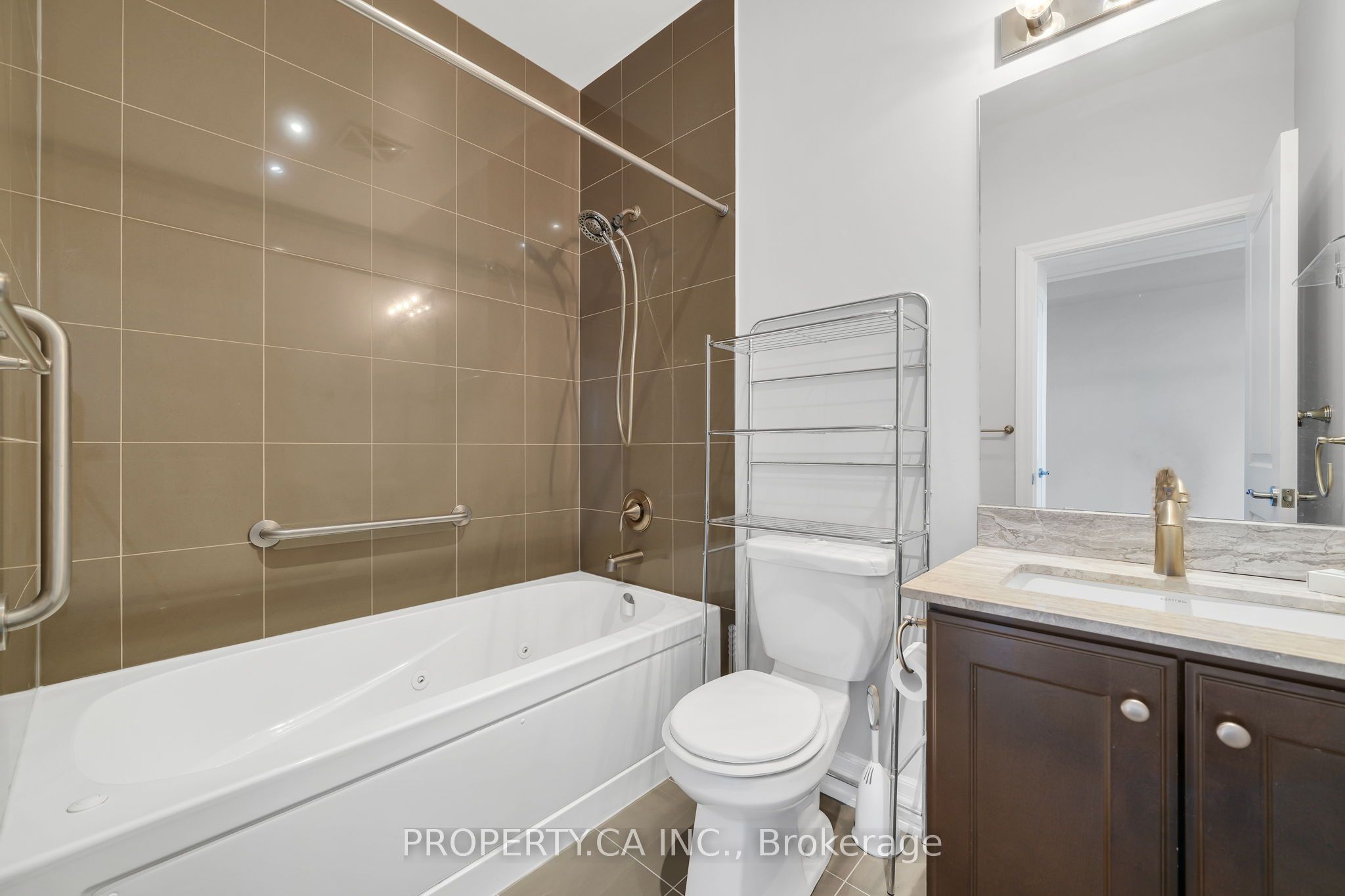 MLS #N12471331 image #22