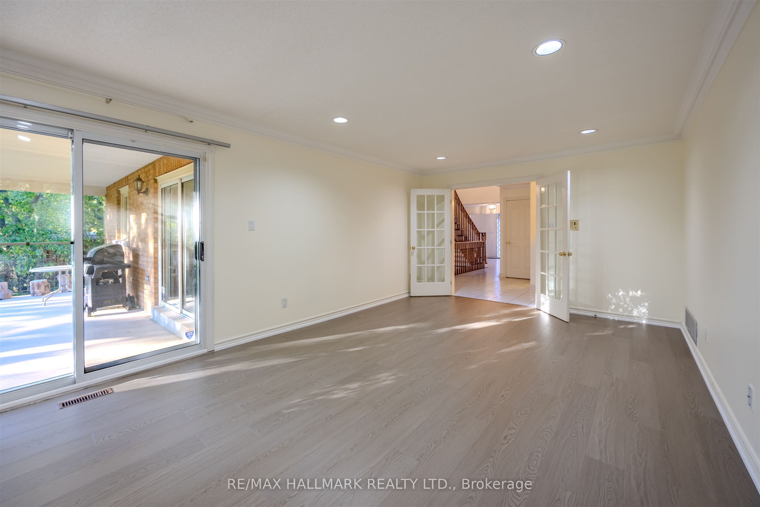 MLS #N12477867 image #12