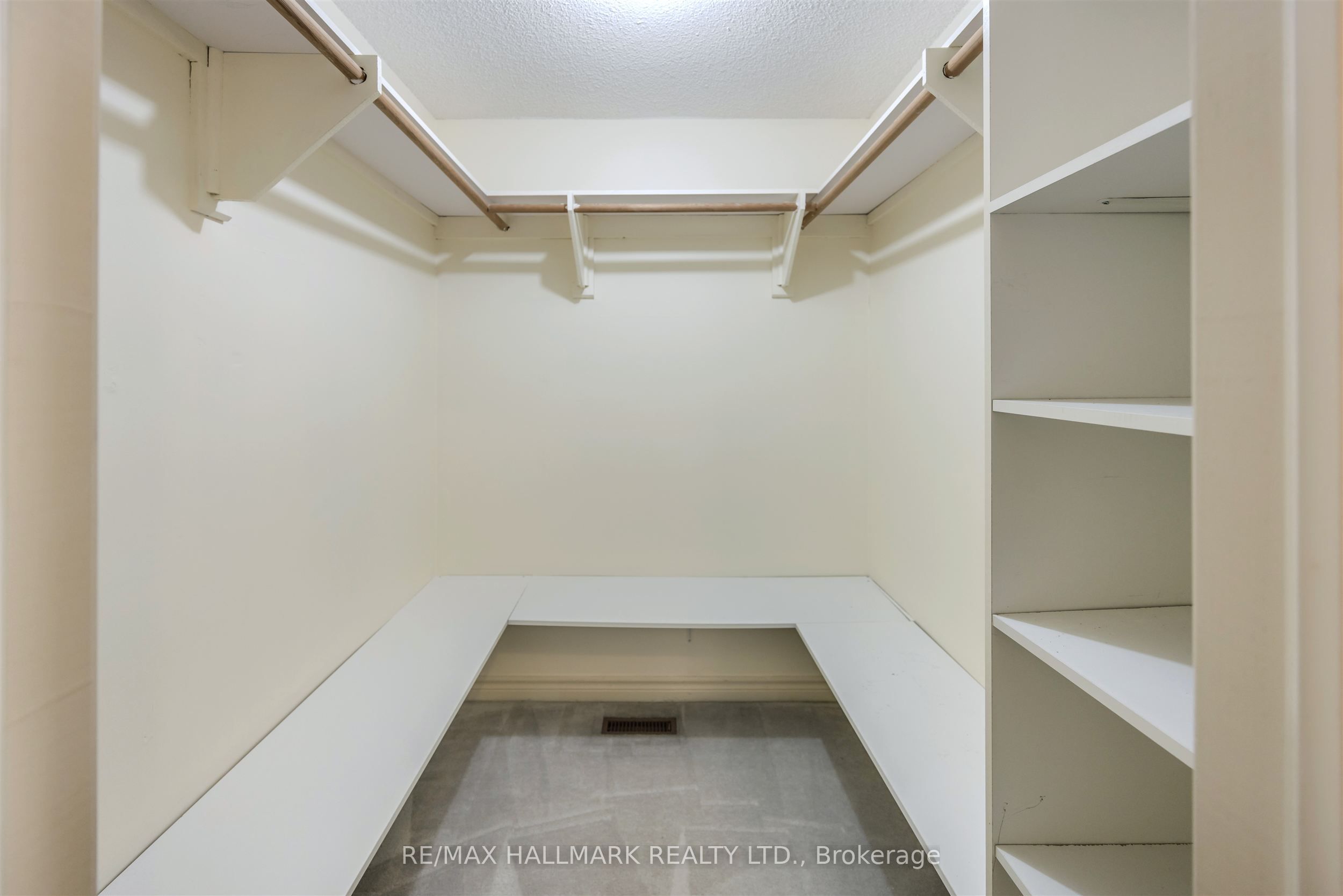 MLS #N12477867 image #23