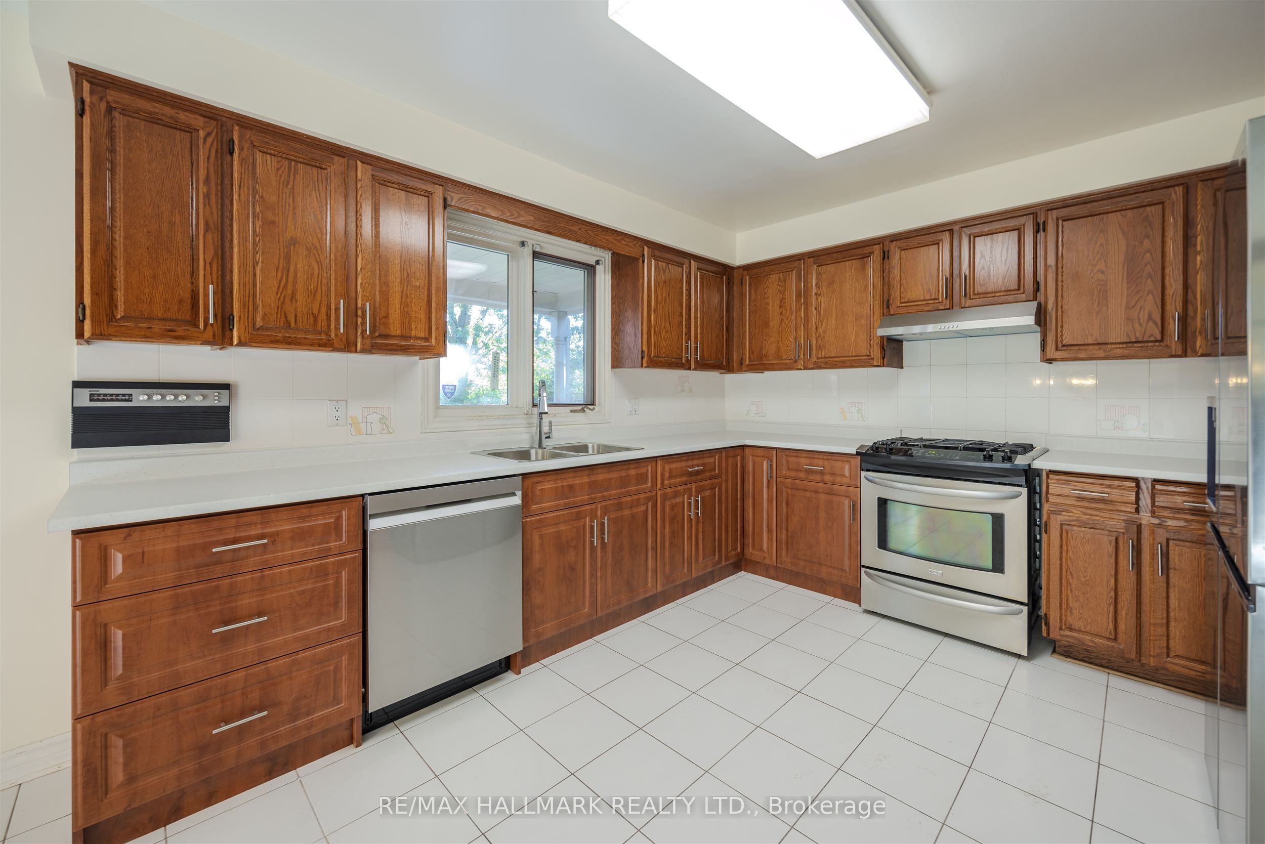 MLS #N12477867 image #7