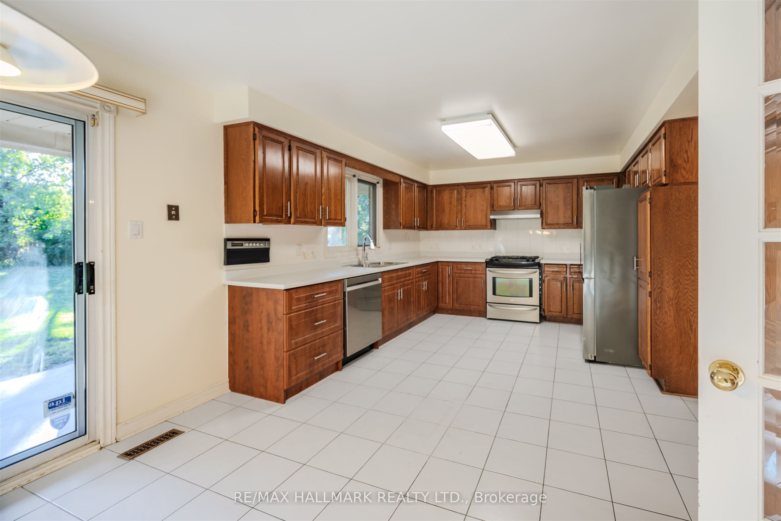 MLS #N12477867 image #8