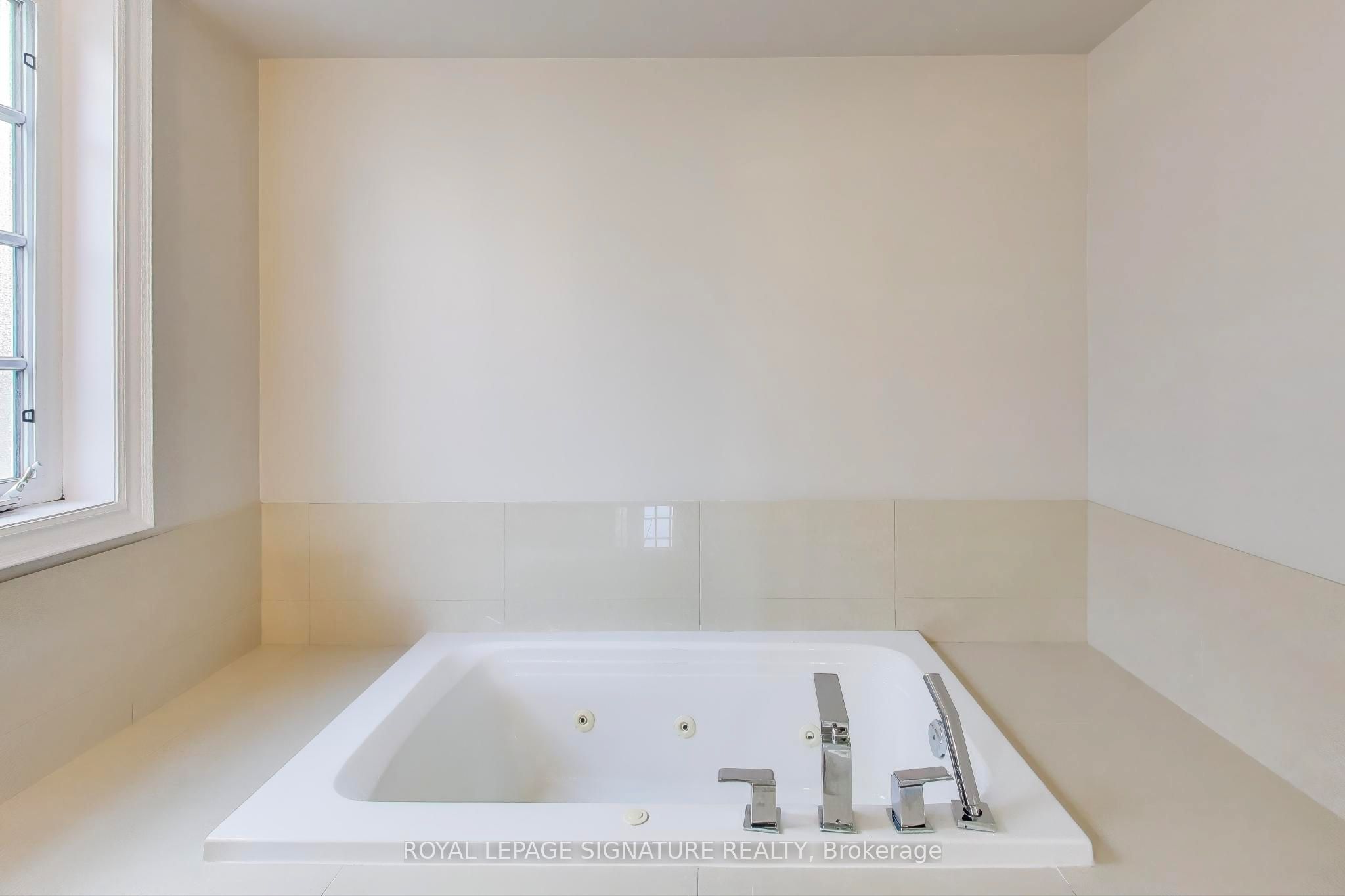 MLS #N12481086 image #30