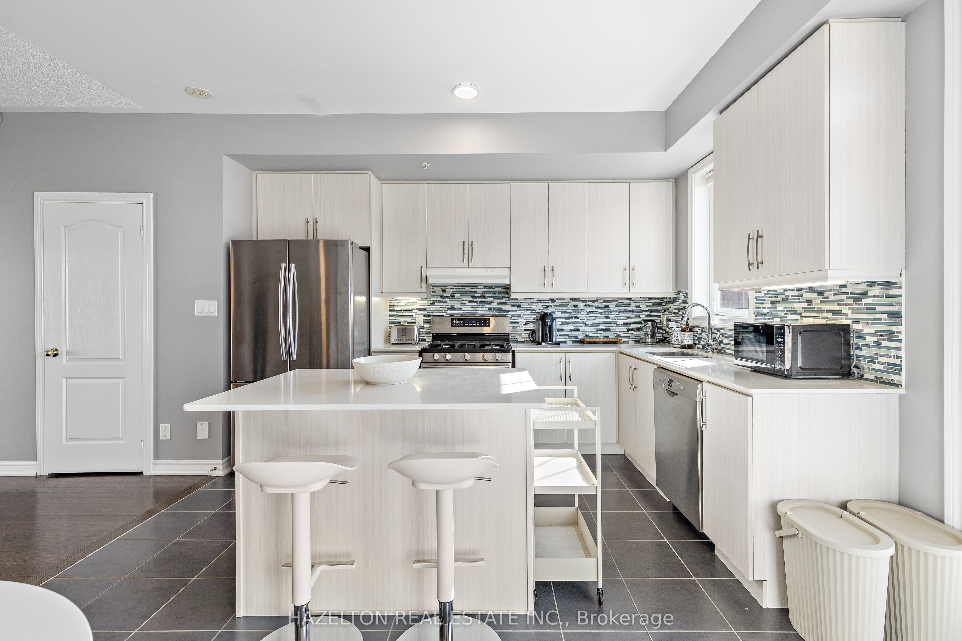 MLS #N12481952 image #10