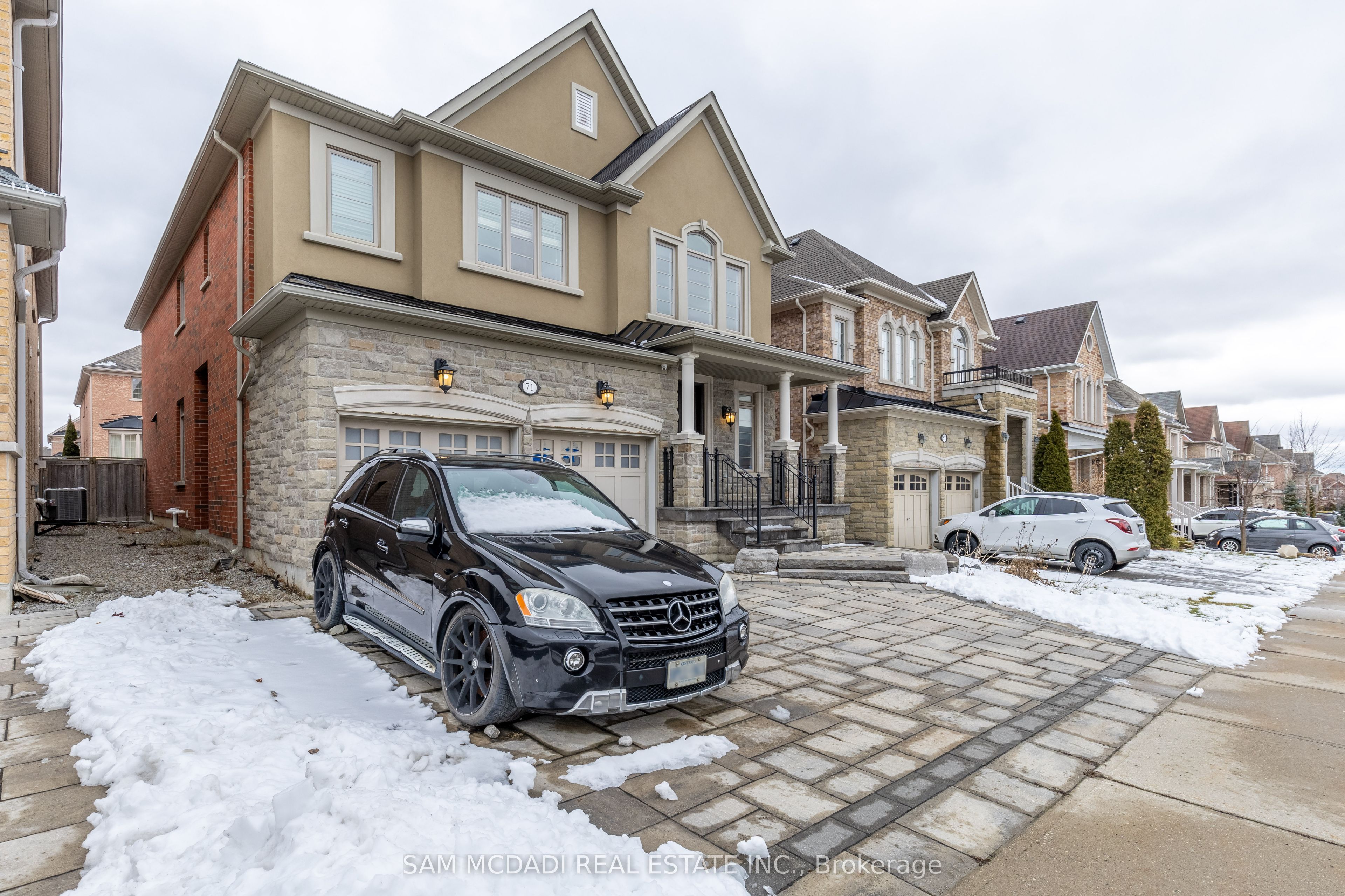 MLS #N12482894 image #1