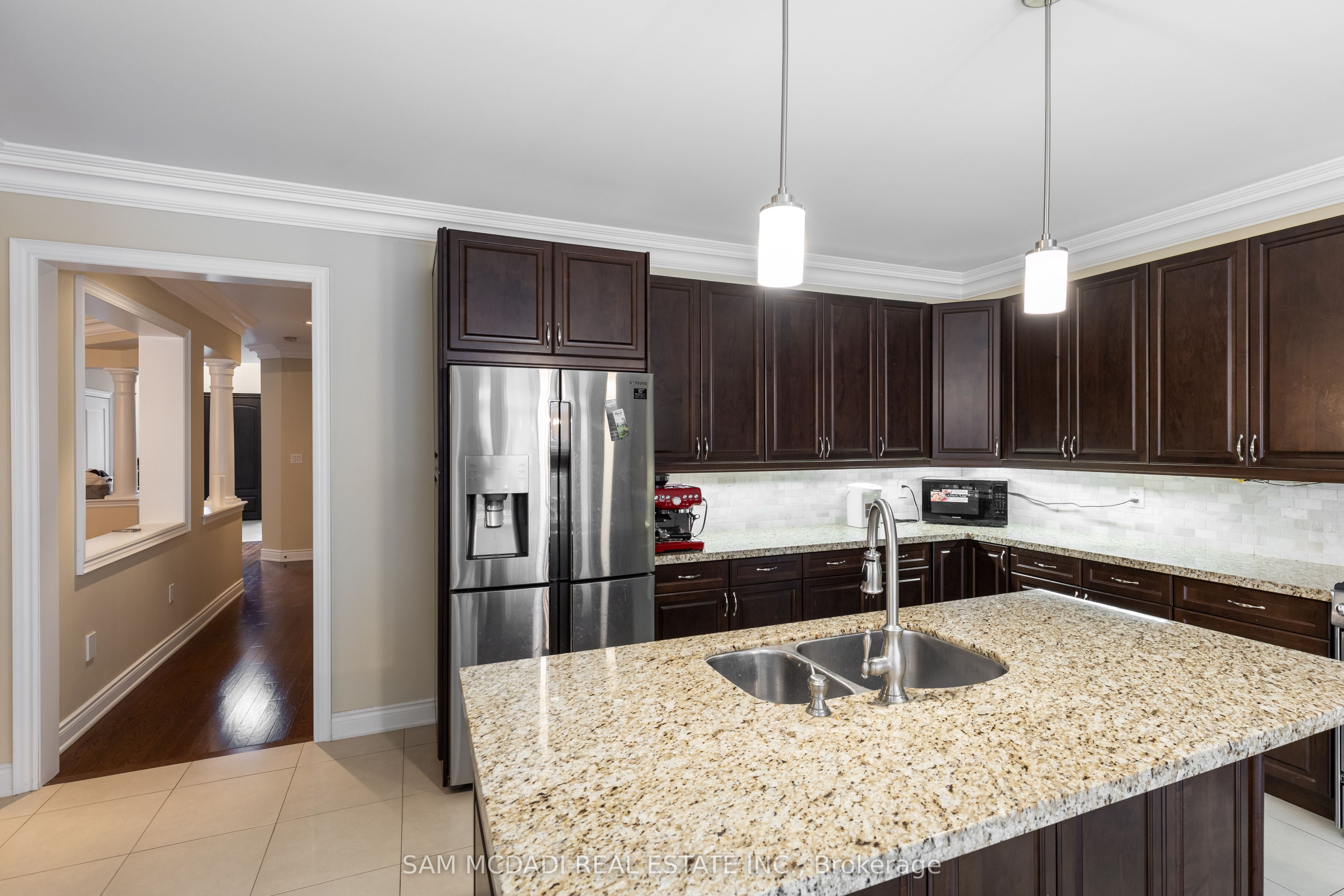 MLS #N12482894 image #12