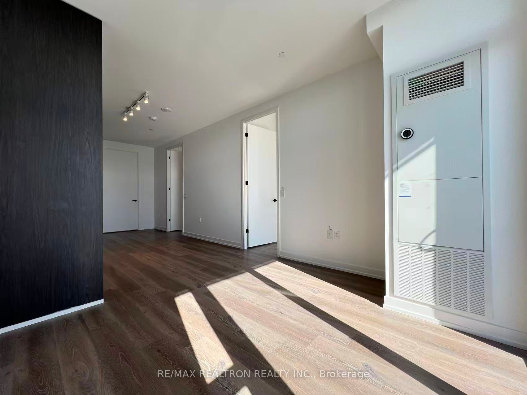 MLS #N12484956 image #8