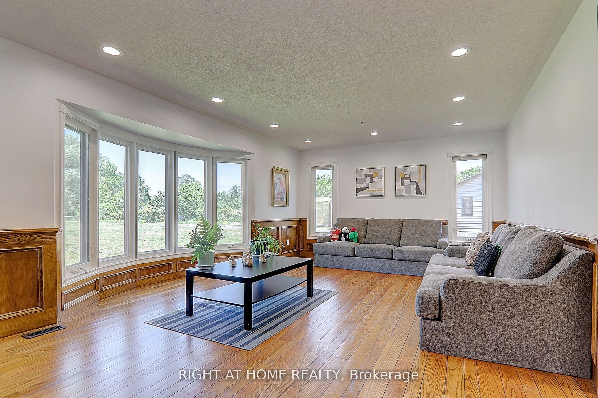 MLS #N12485581 image #12