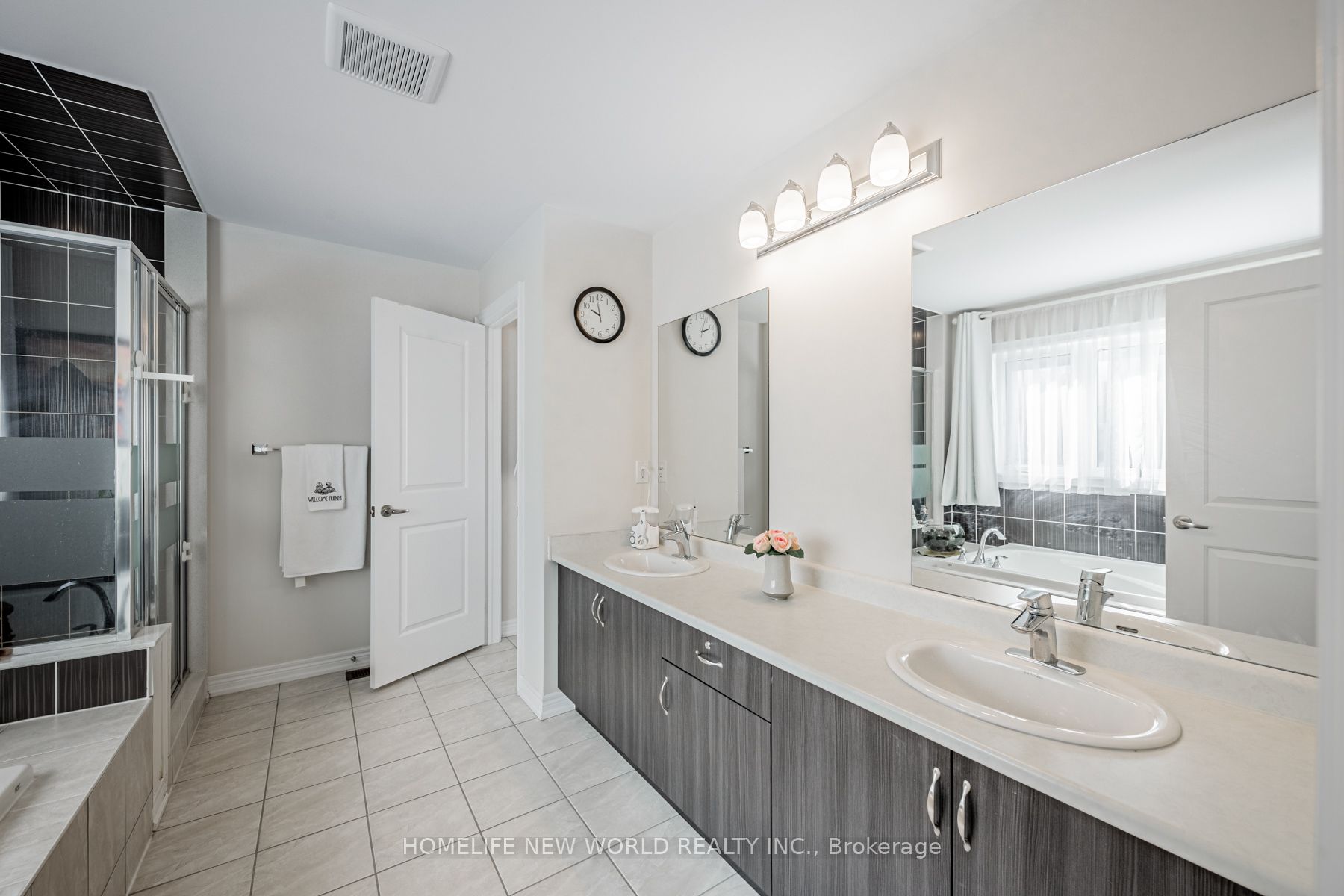 MLS #N12485882 image #21