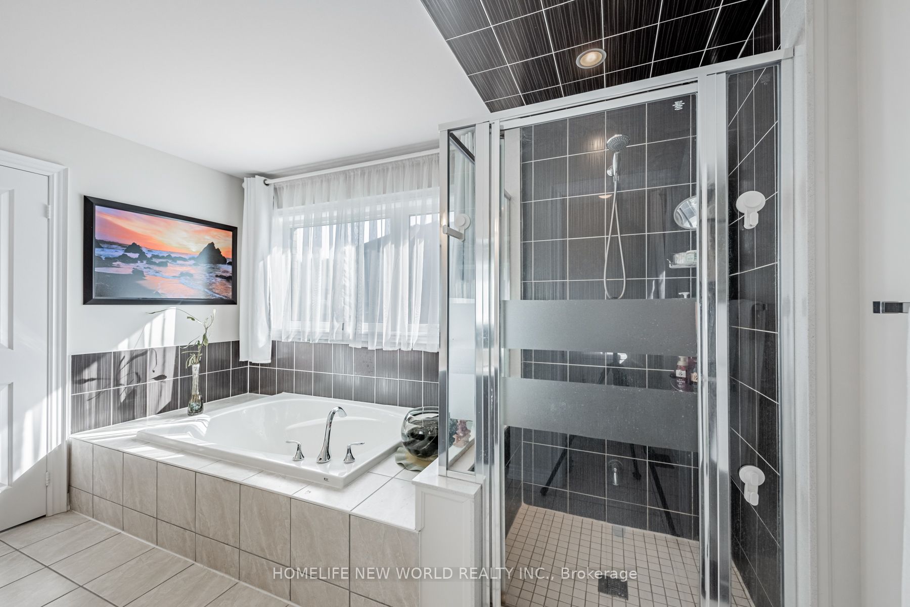 MLS #N12485882 image #22