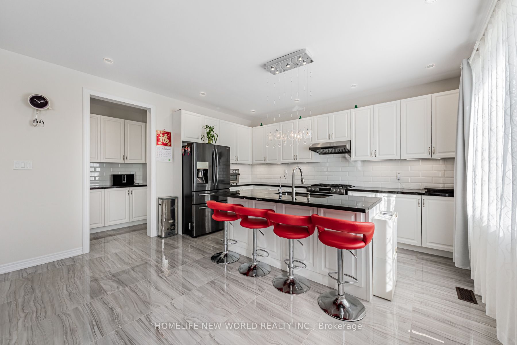 MLS #N12485882 image #7