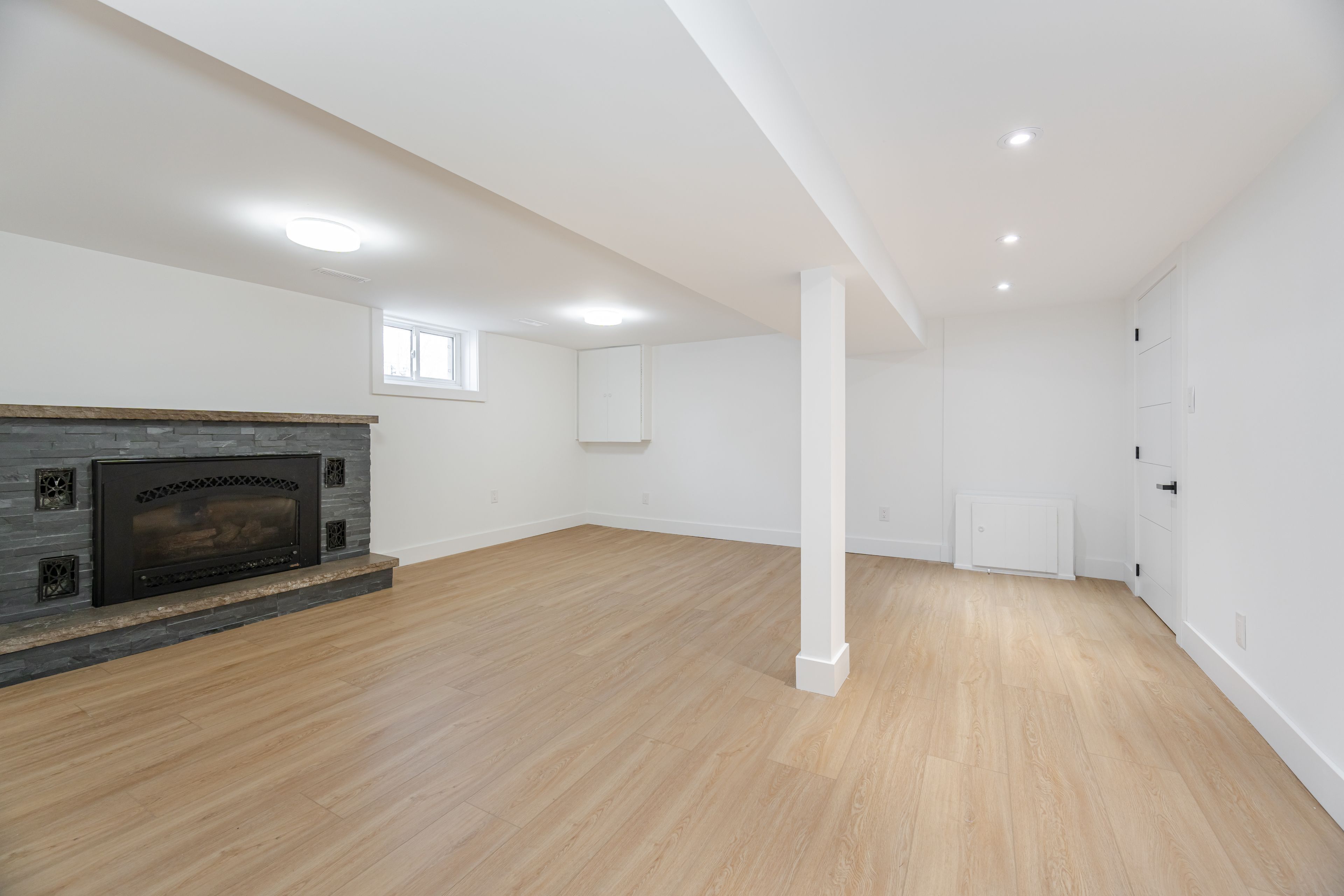 MLS #W12137620 image #0