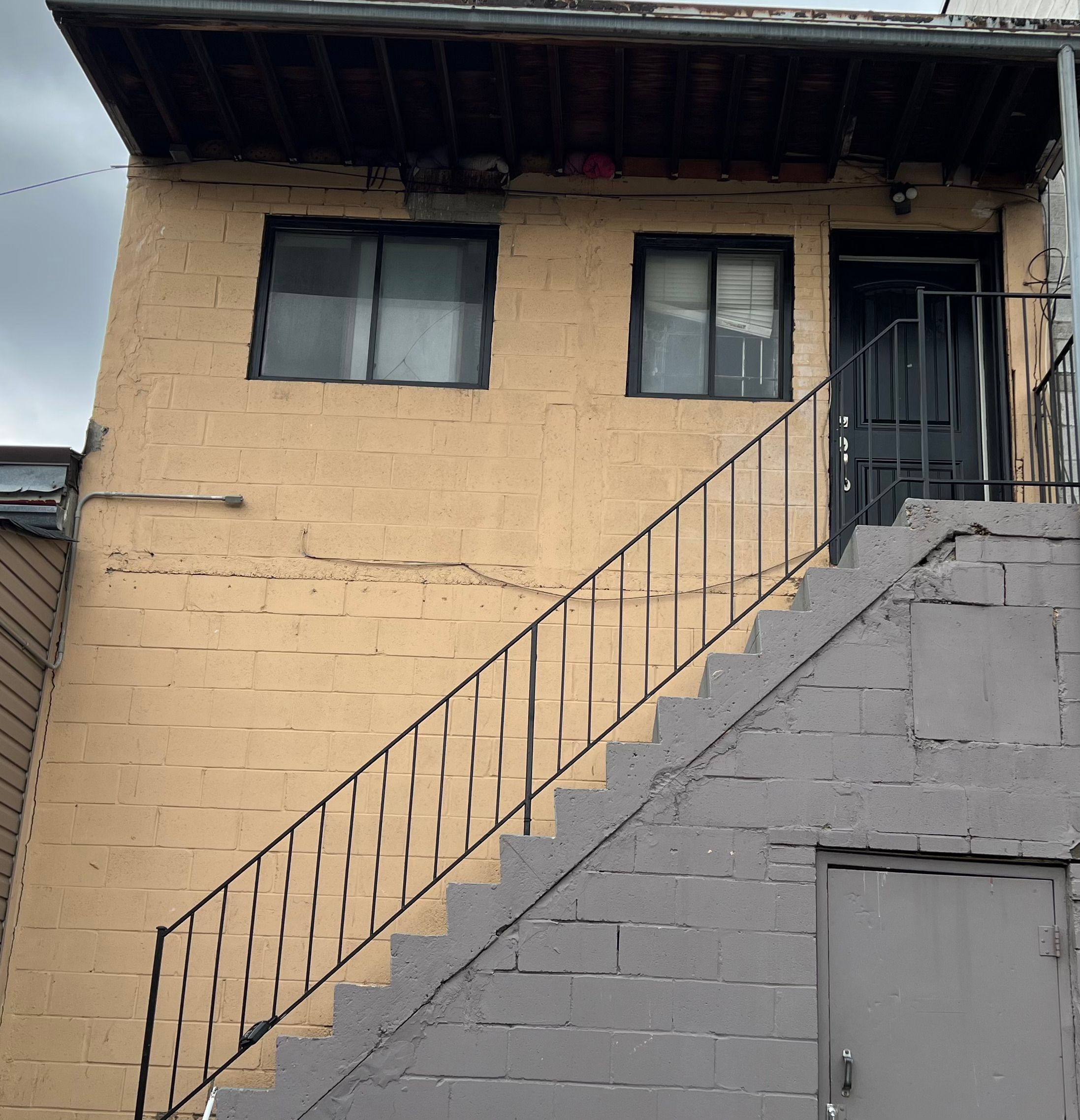 MLS #W12183083 image #0
