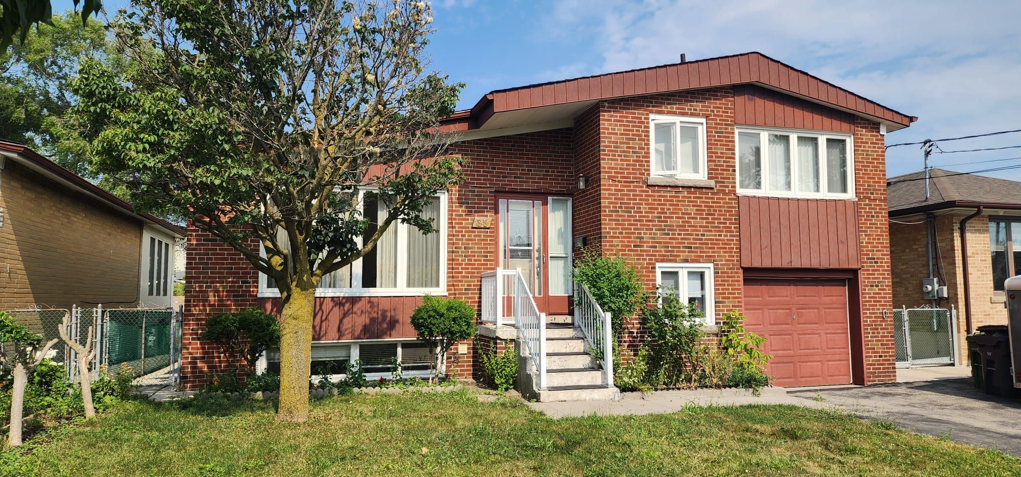 MLS #W12223389 image #0