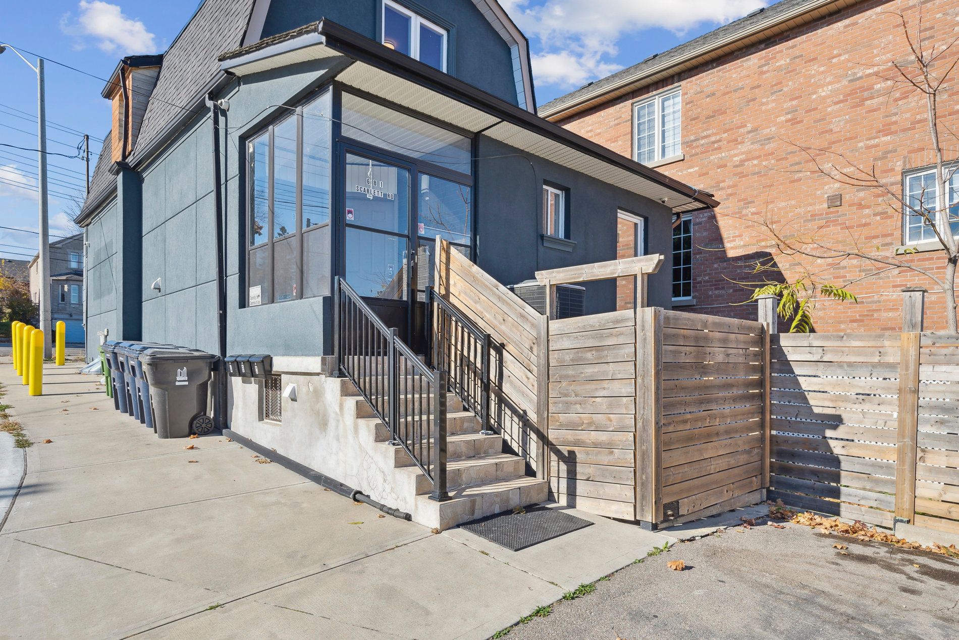 MLS #W12248659 image #0