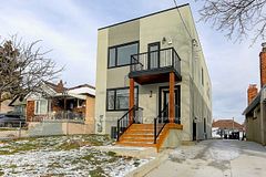 MLS #W12259255 image #0