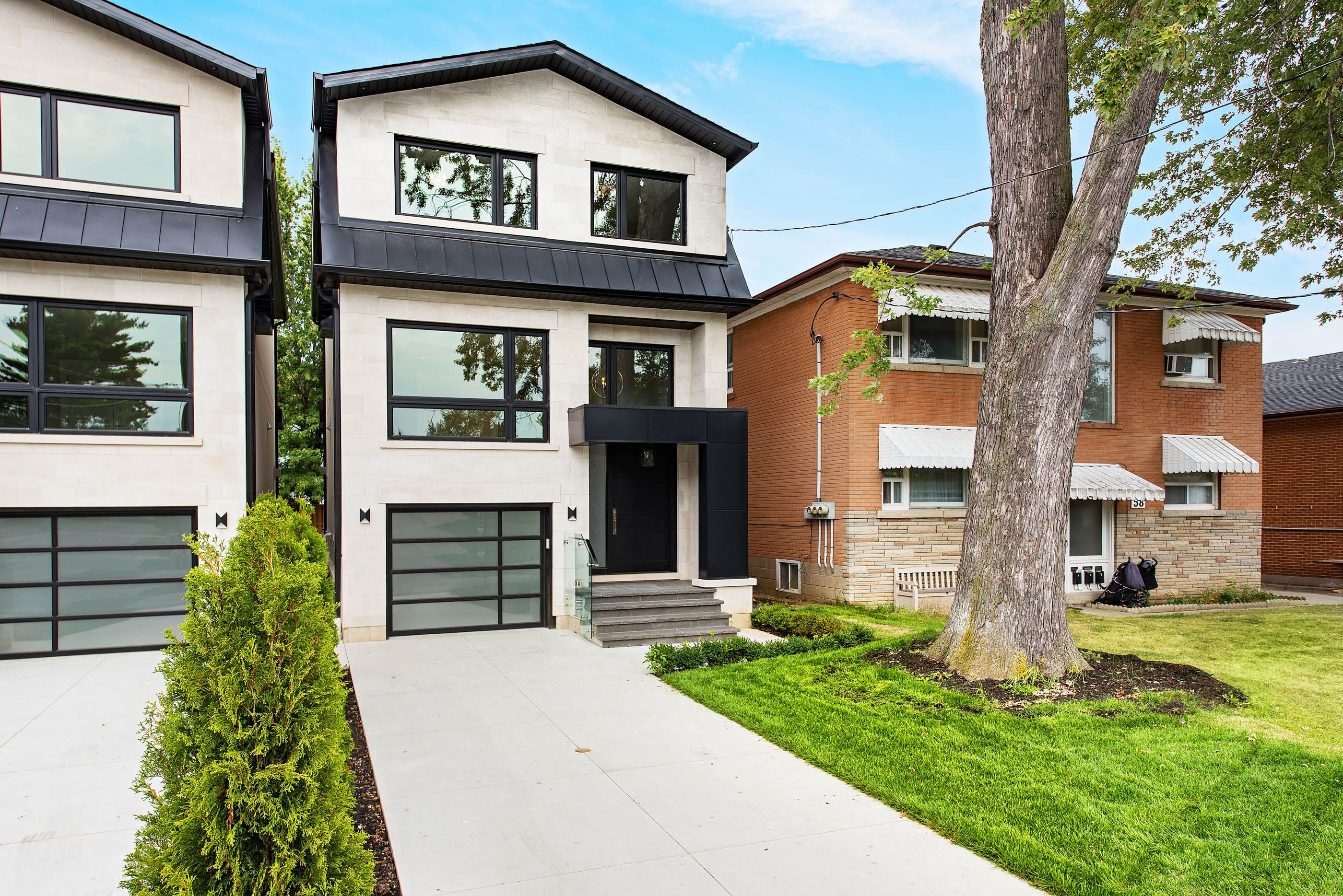 MLS #W12296038 image #0