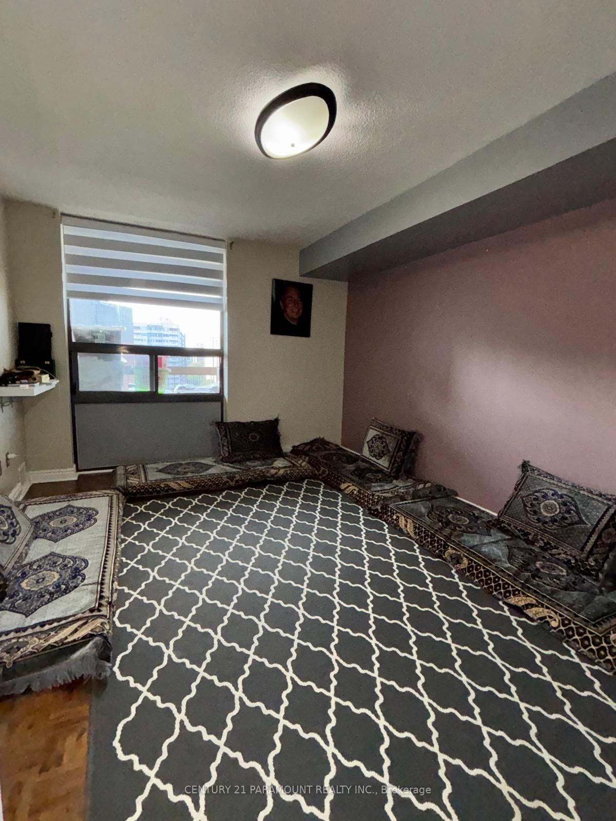 MLS #W12325192 image #4