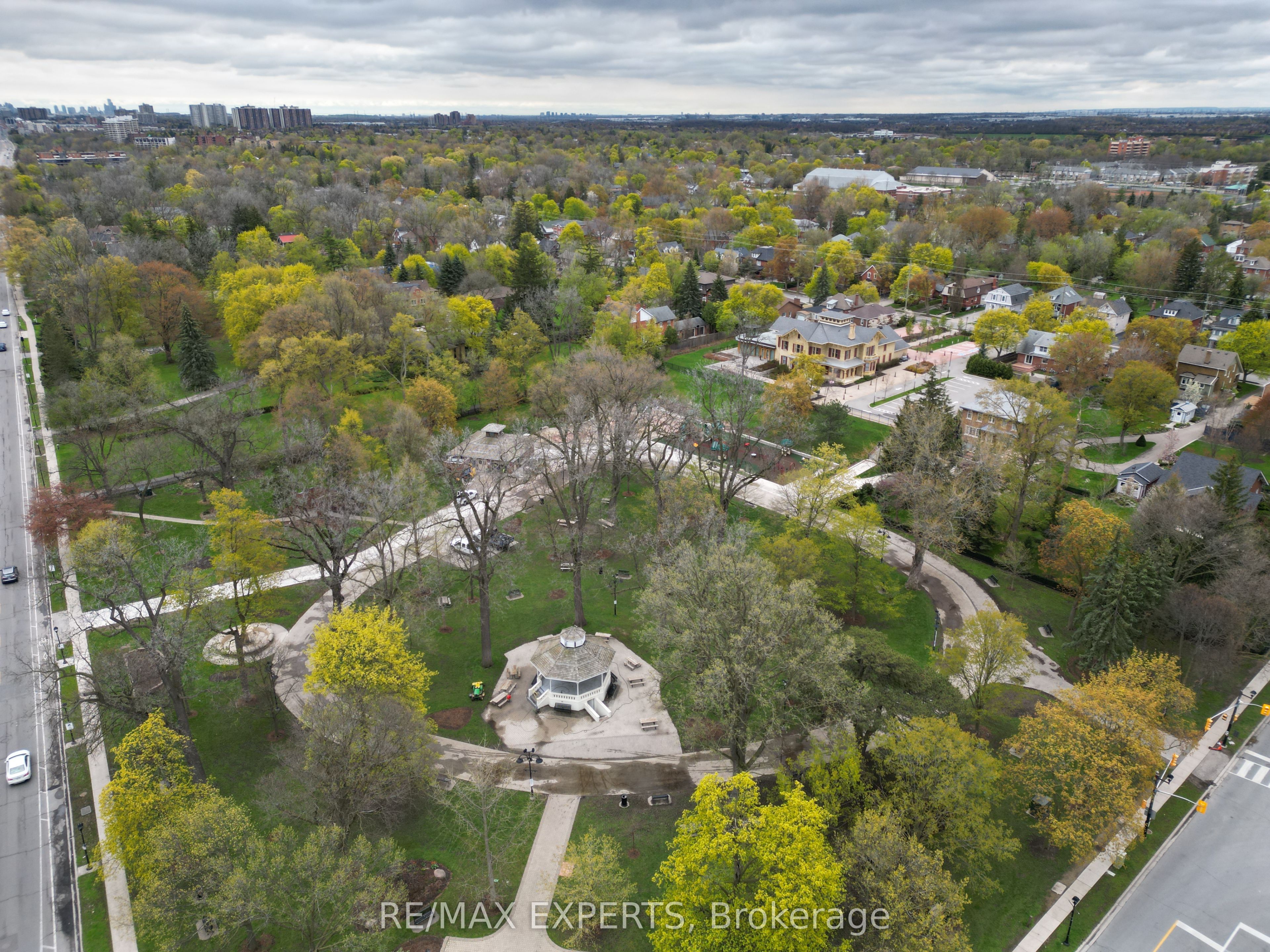 MLS #W12332259 image #11