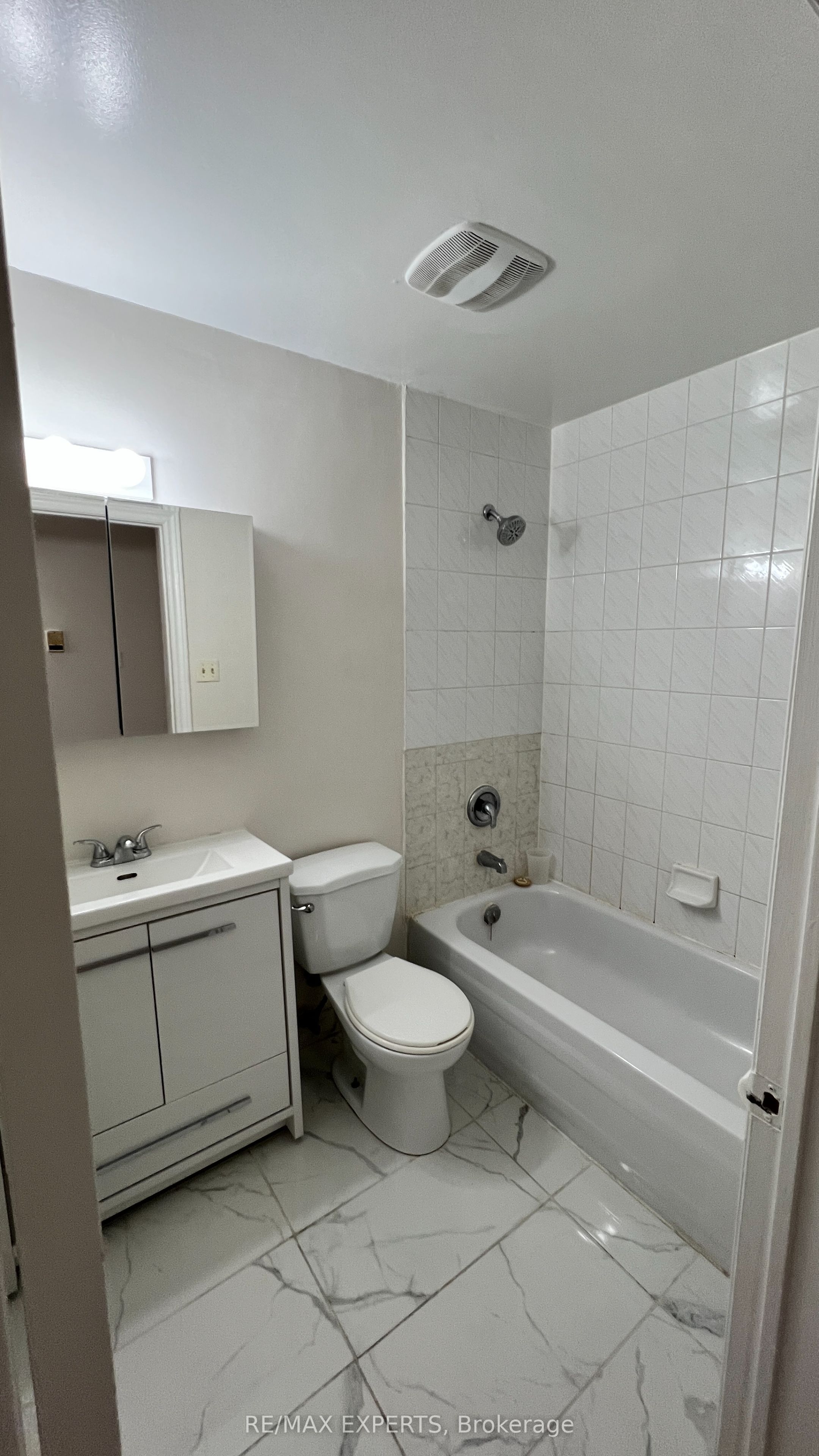 MLS #W12332259 image #8