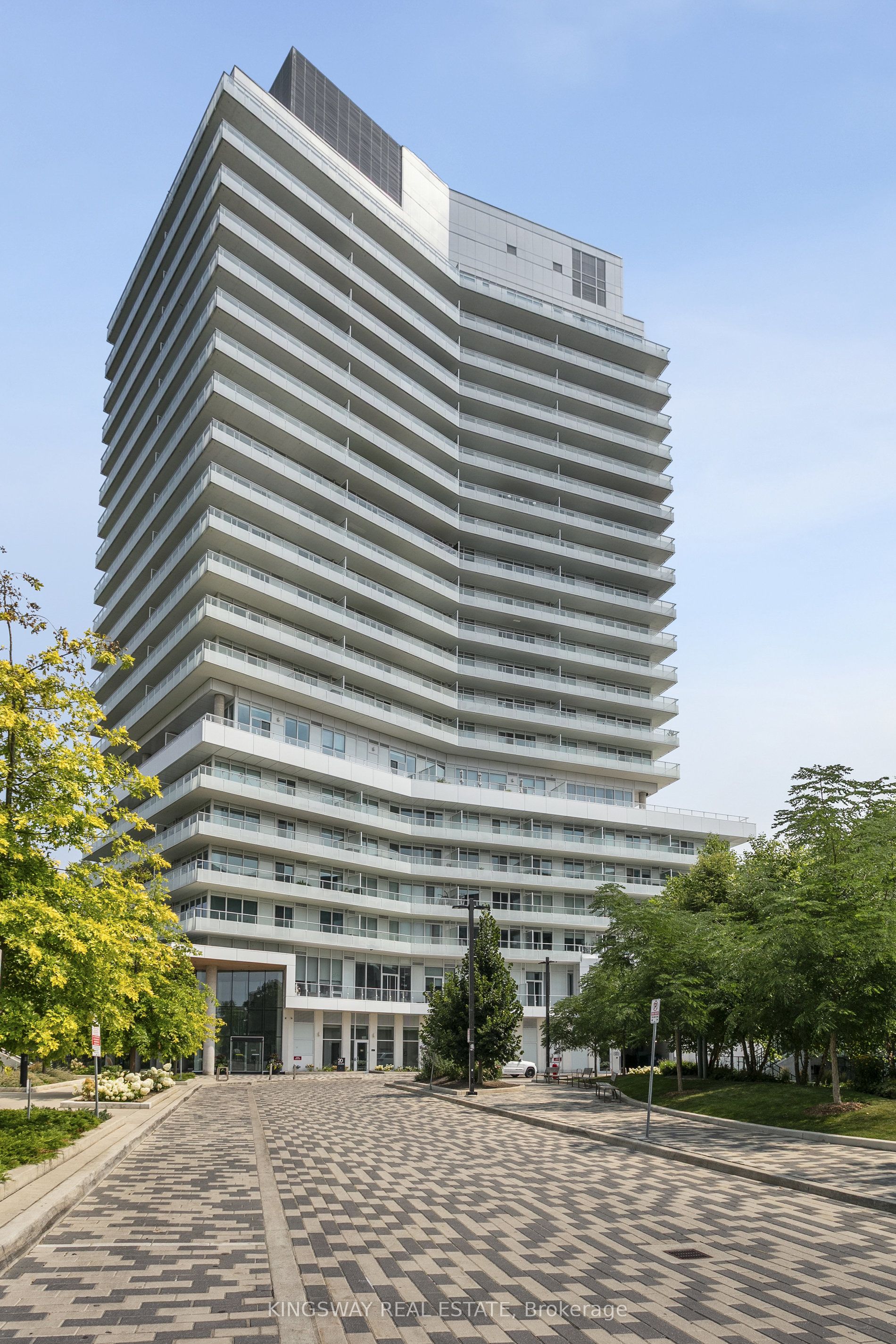 MLS #W12336443 image #1