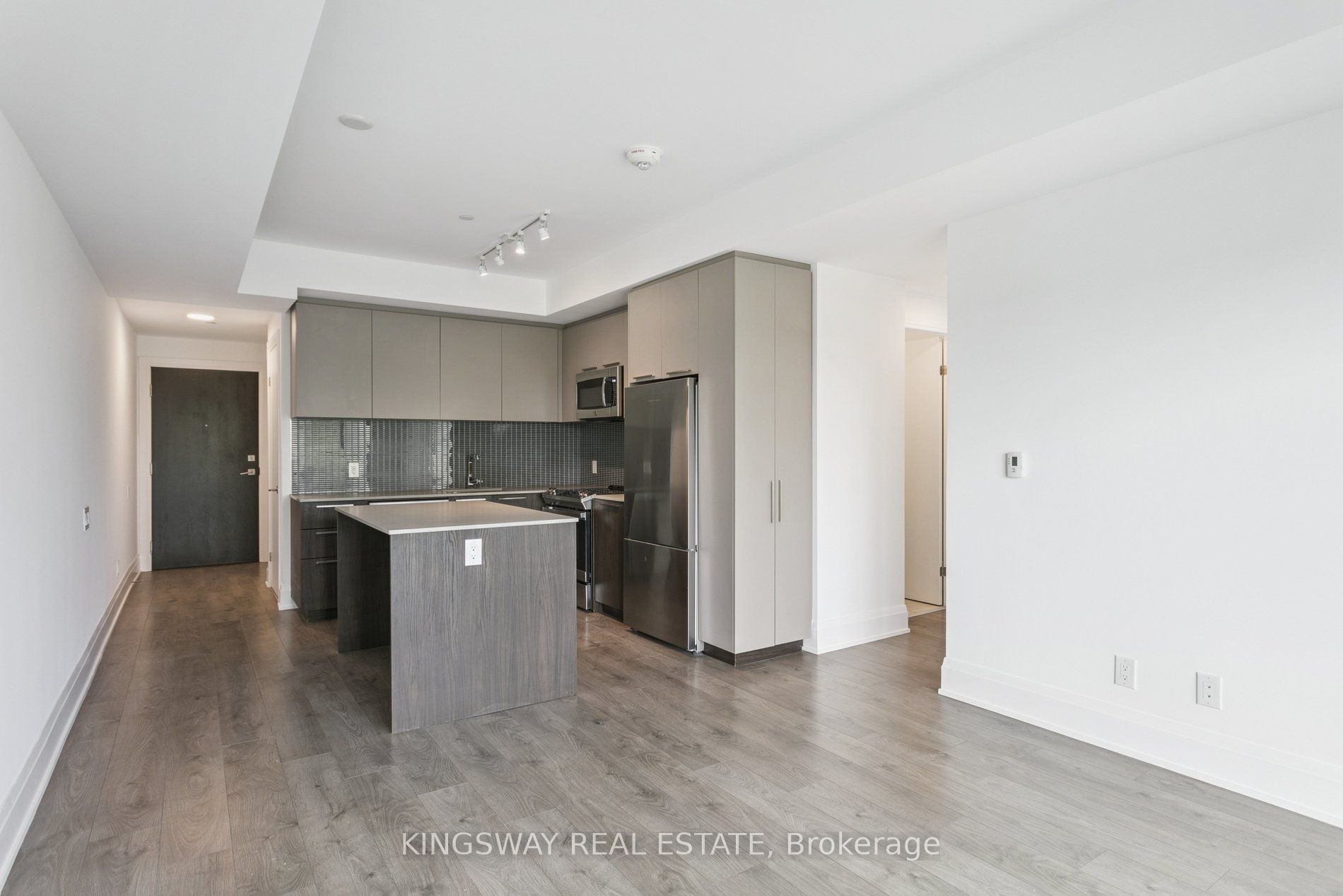 MLS #W12336443 image #12