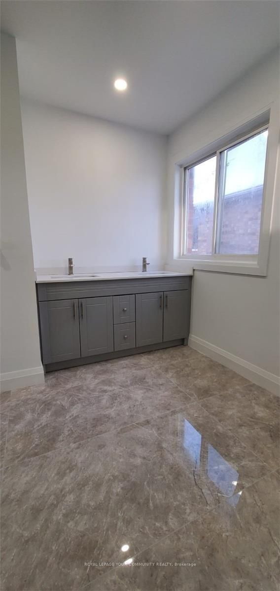 MLS #W12337415 image #10