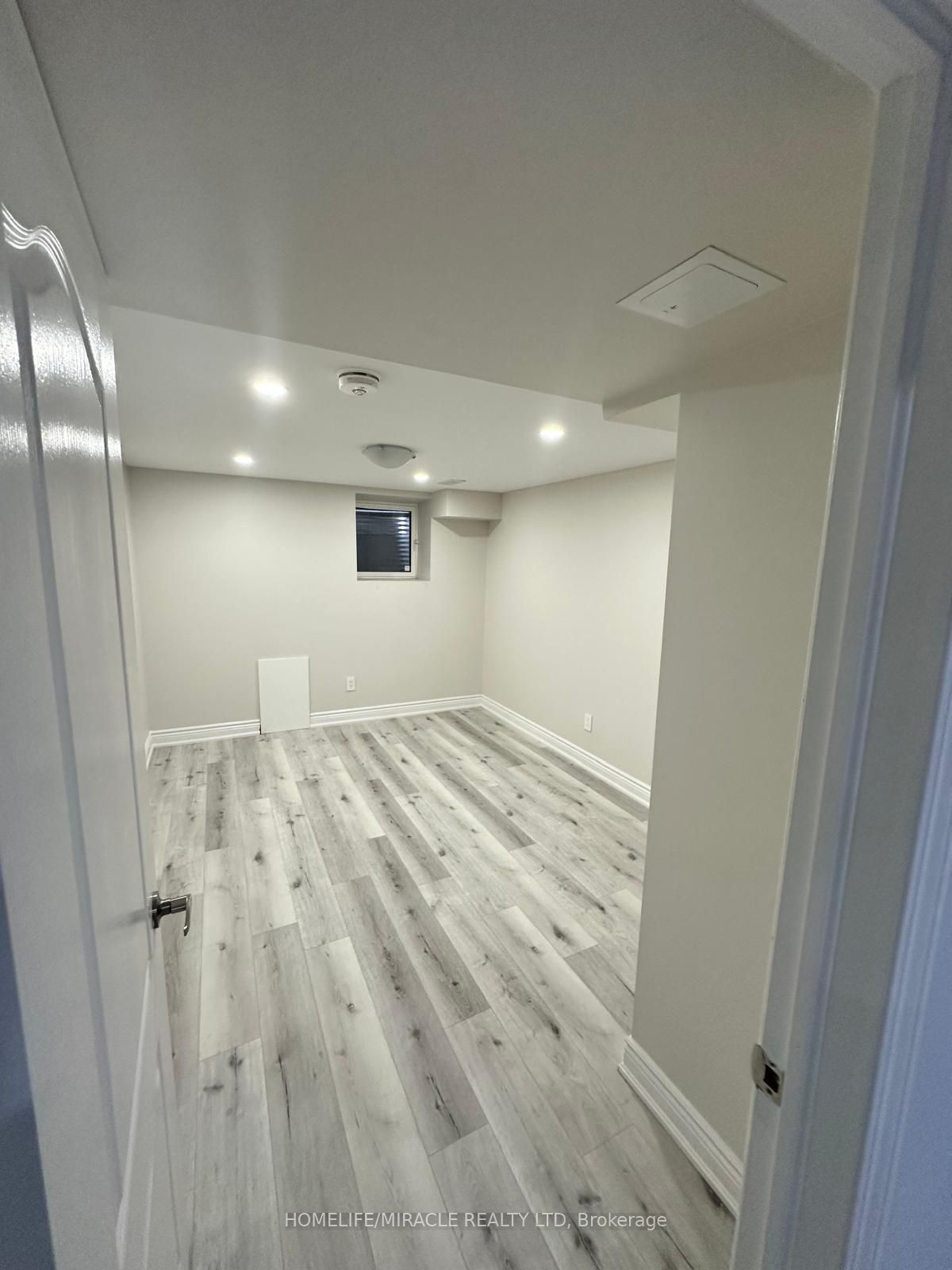 MLS #W12337943 image #5