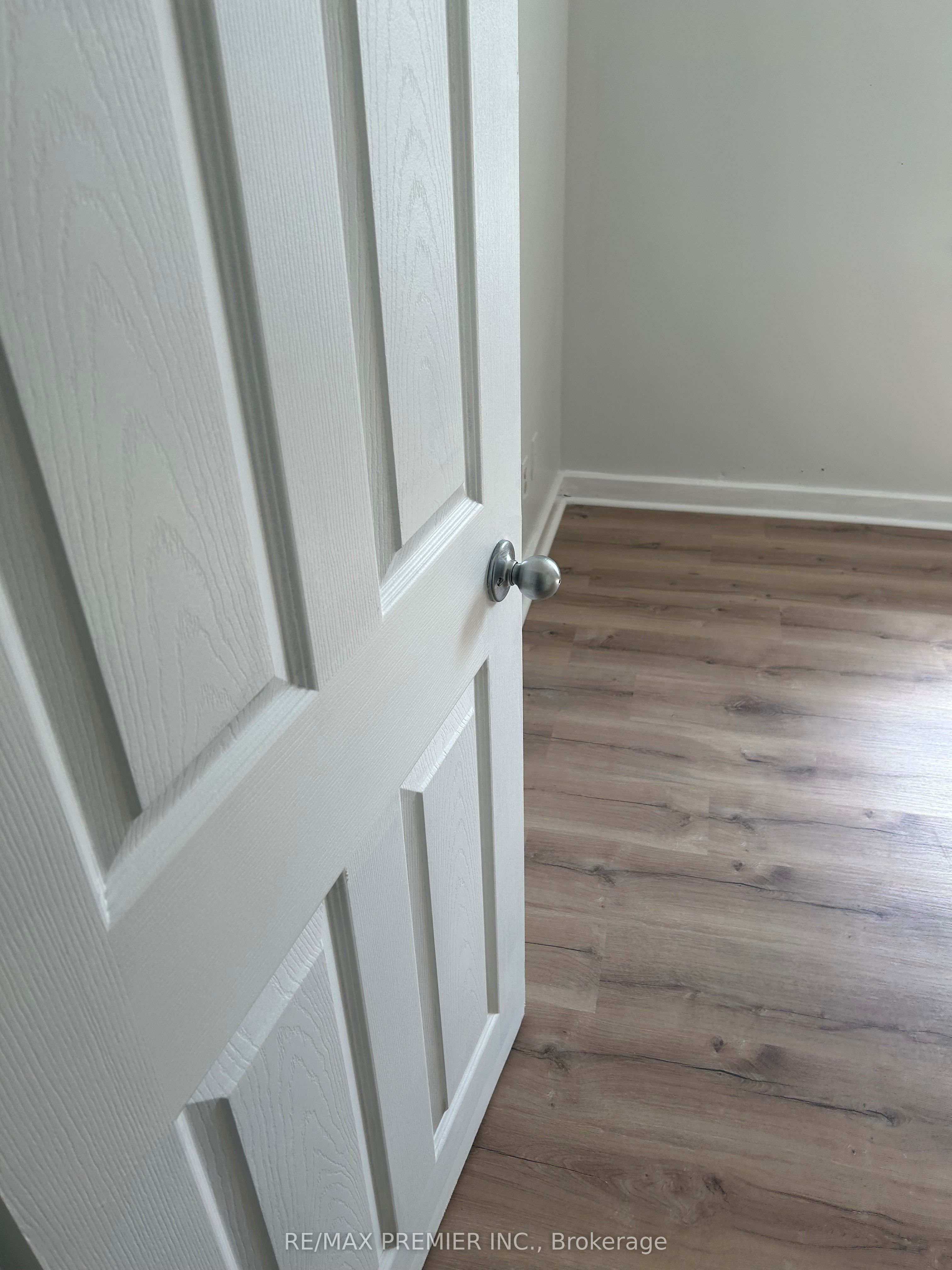 MLS #W12338189 image #4