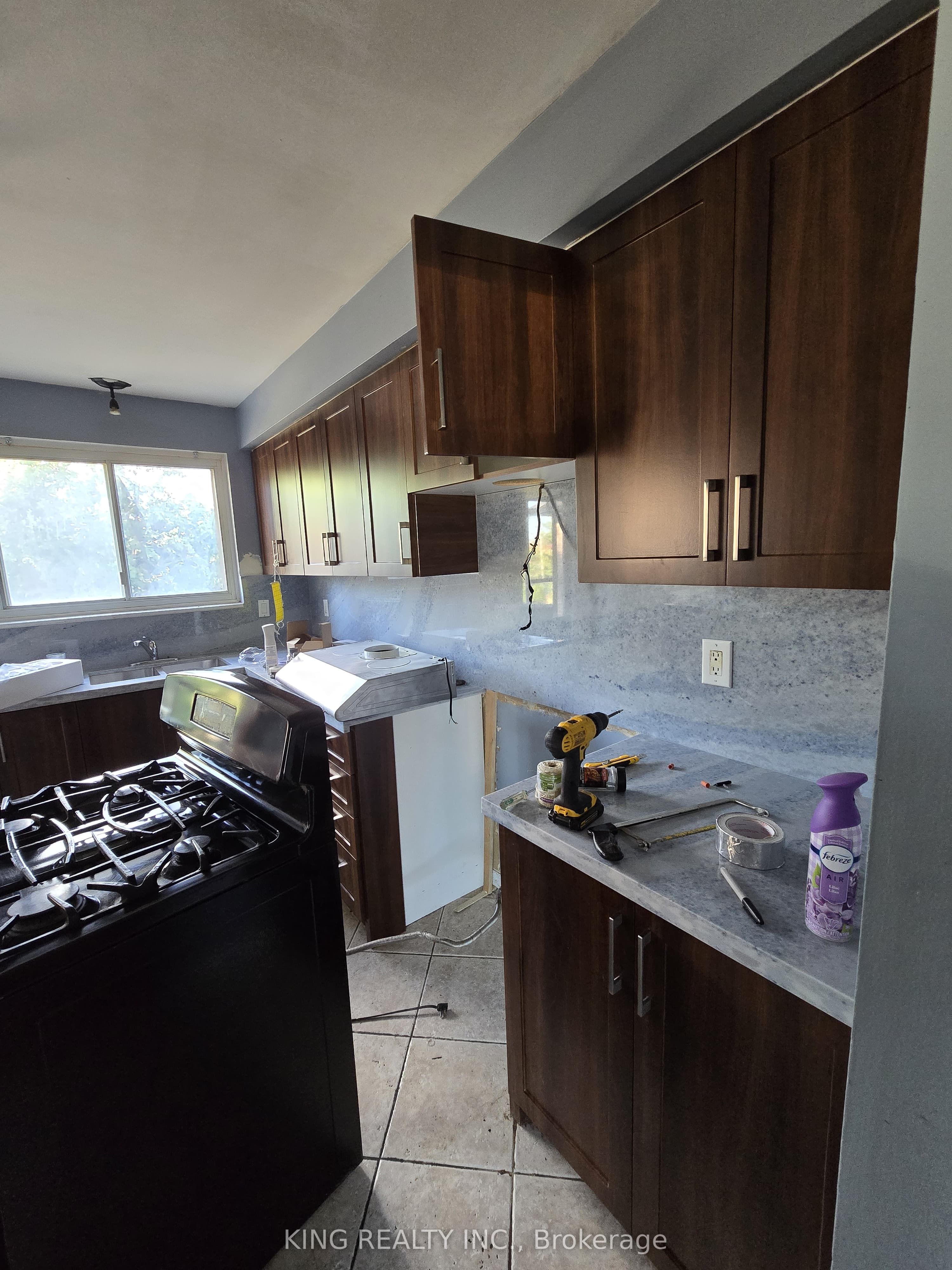 MLS #W12338234 image #1