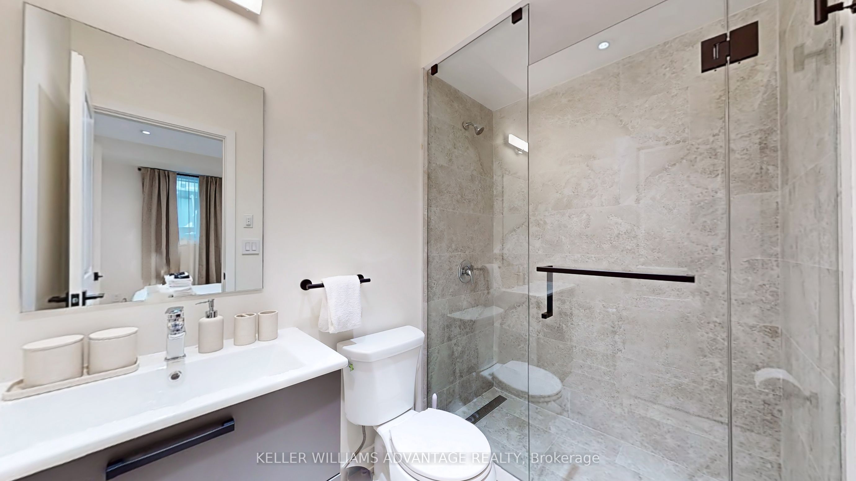 MLS #W12338383 image #7