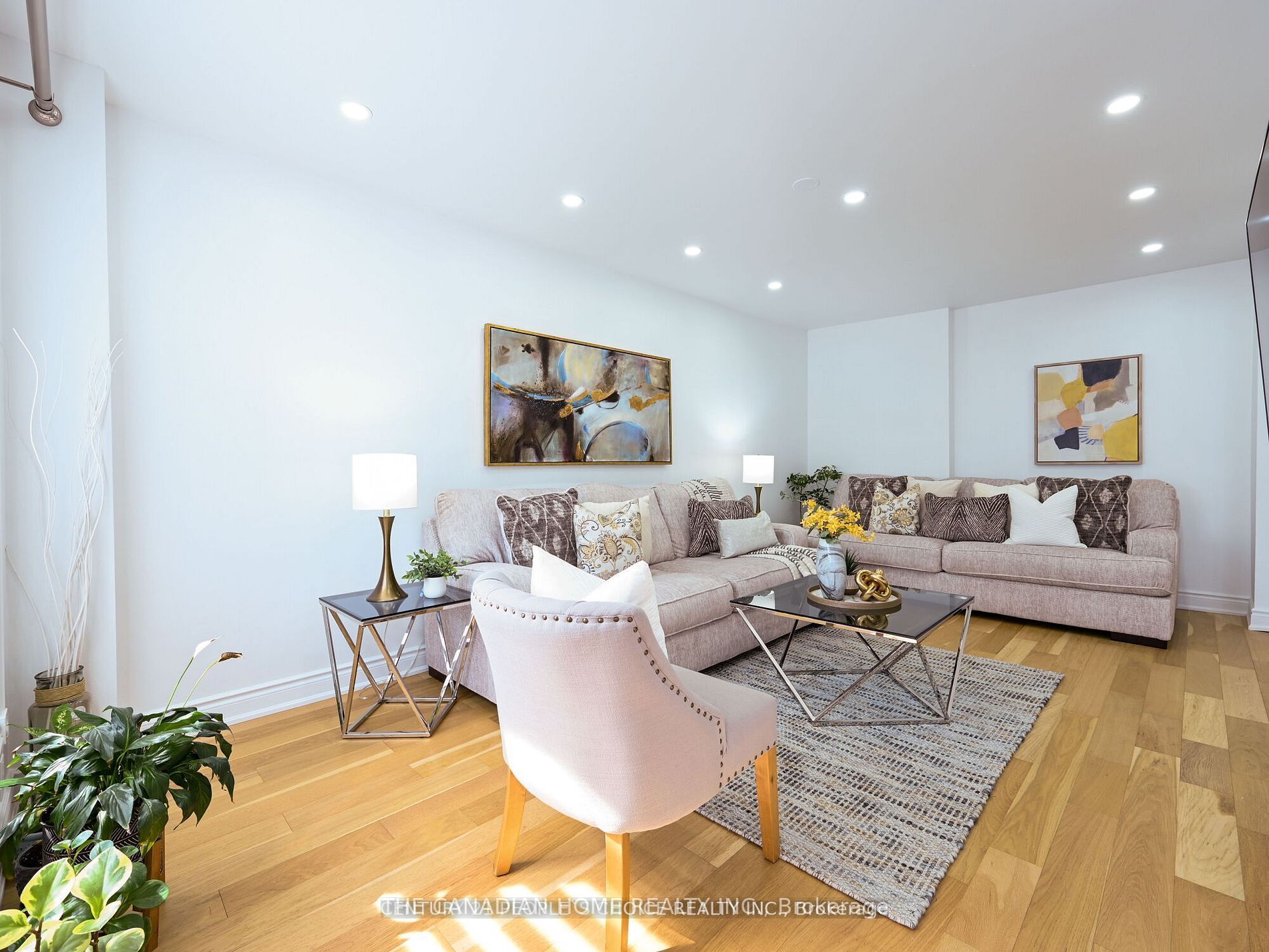 MLS #W12338431 image #3